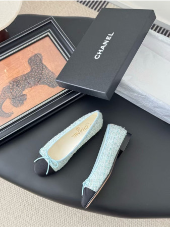 UA Chanel Ballet flats