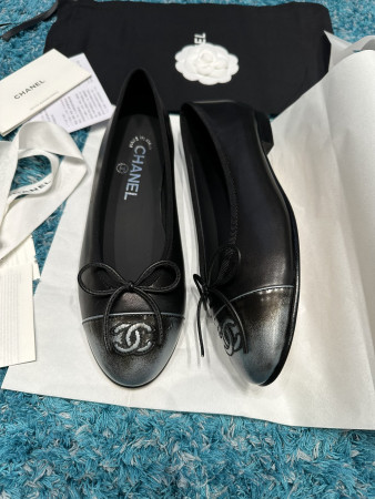 UA CHANEL BALLET FLATS