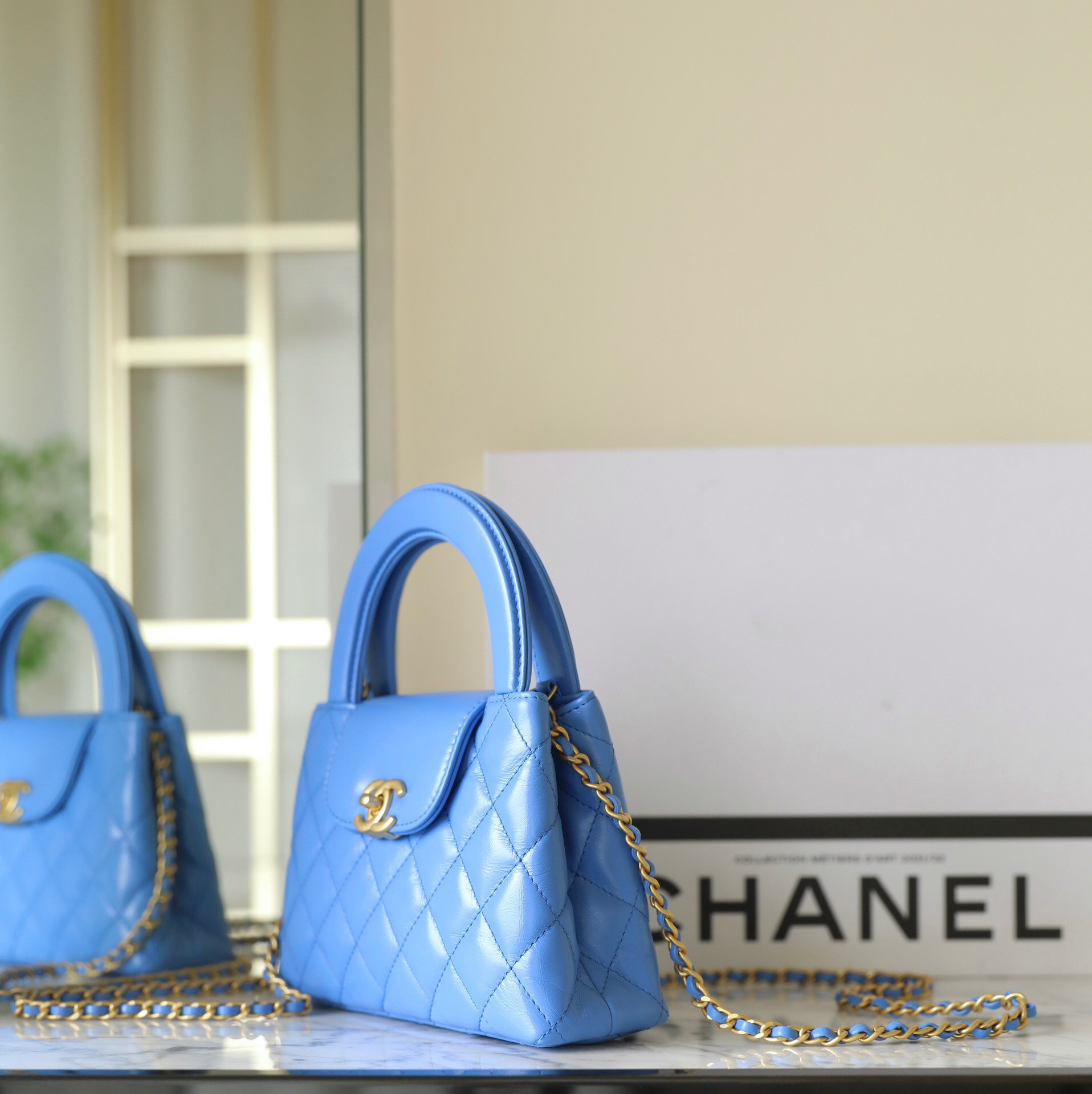 CHANEL 23 Kelly 19X13X7cm