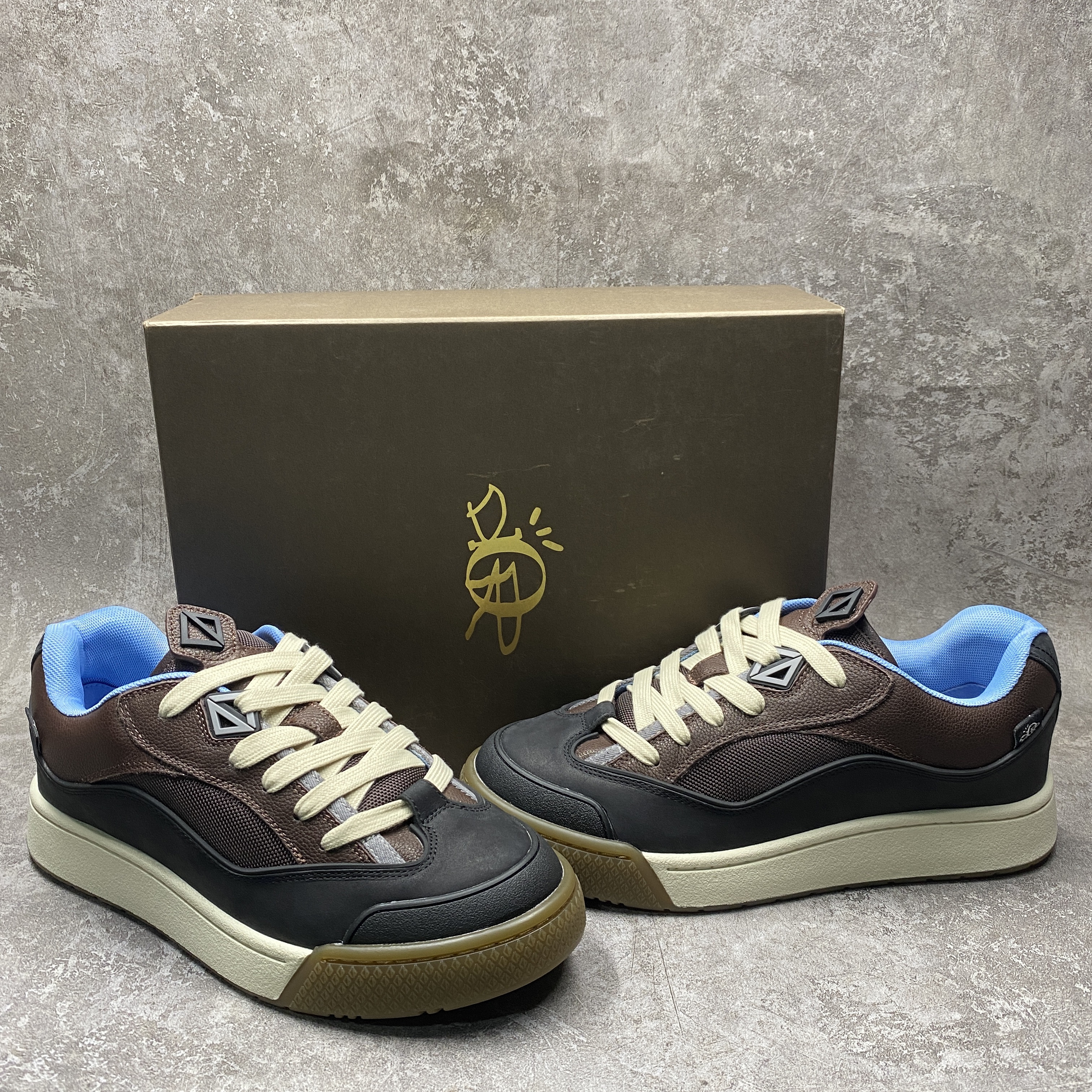 Dior B713 CACTUS JACK Mocha