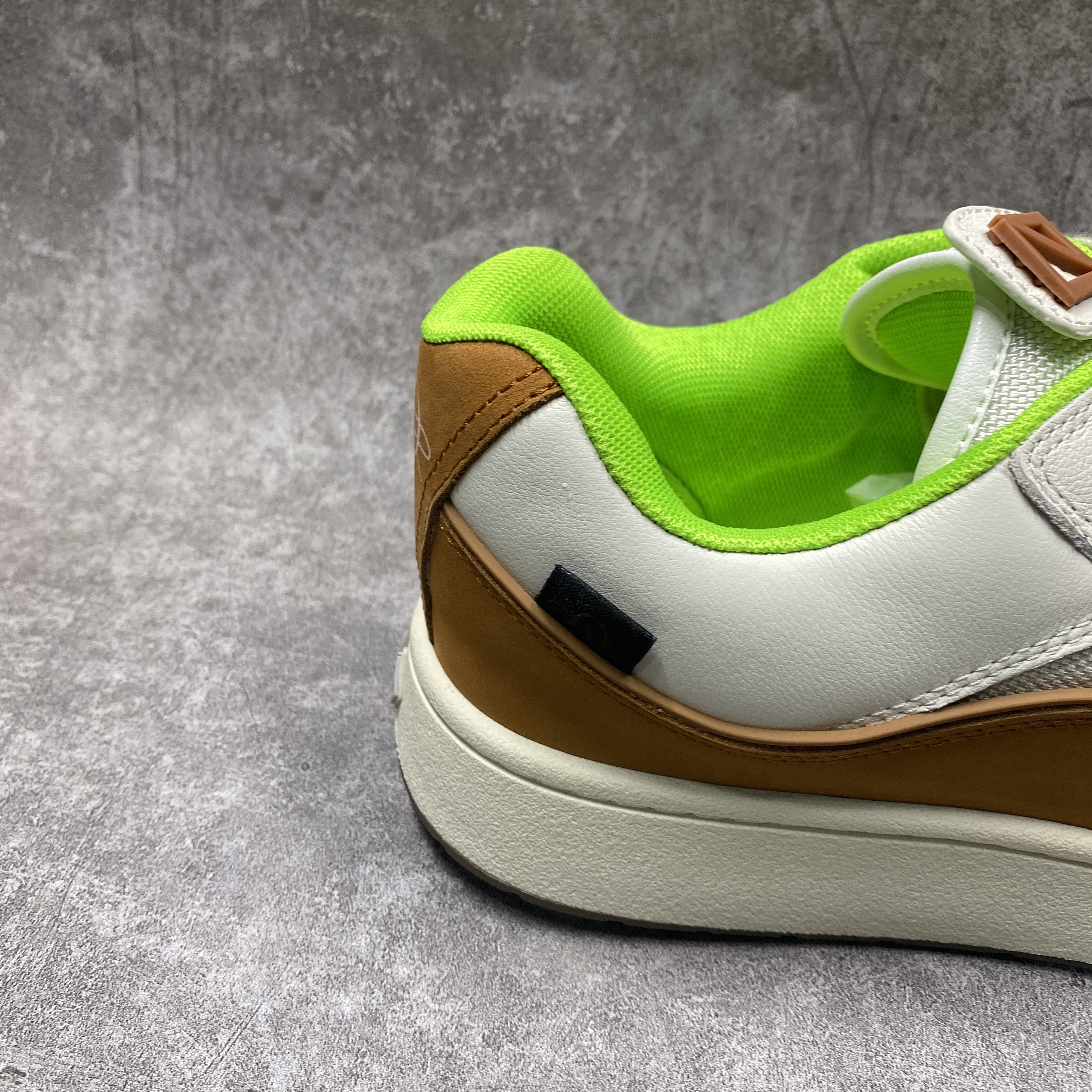 Dior B713 CACTUS JACK Coffee