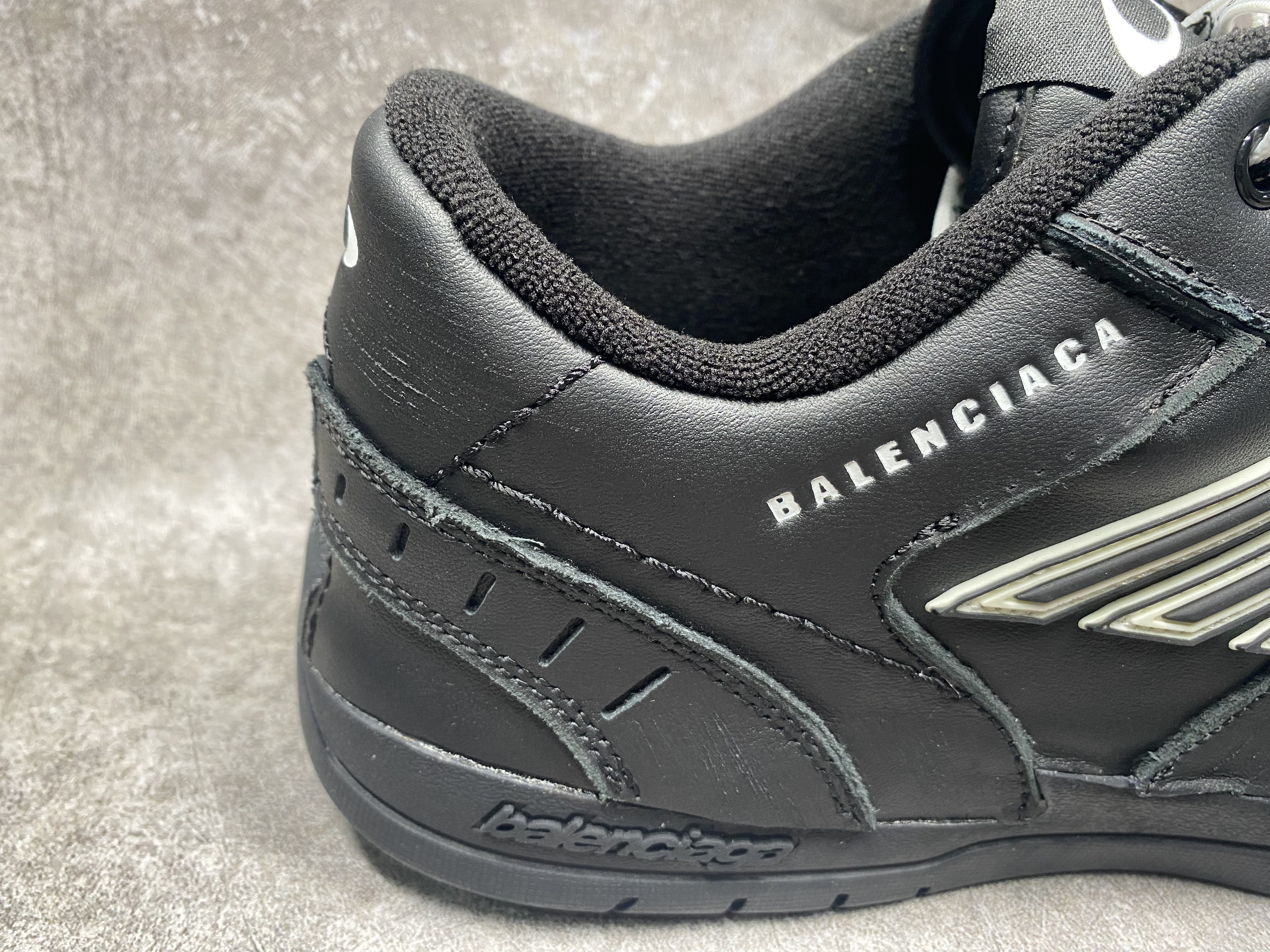 UA Balenciaga Hamptons Worn-out Sneaker in Black(run one size large)