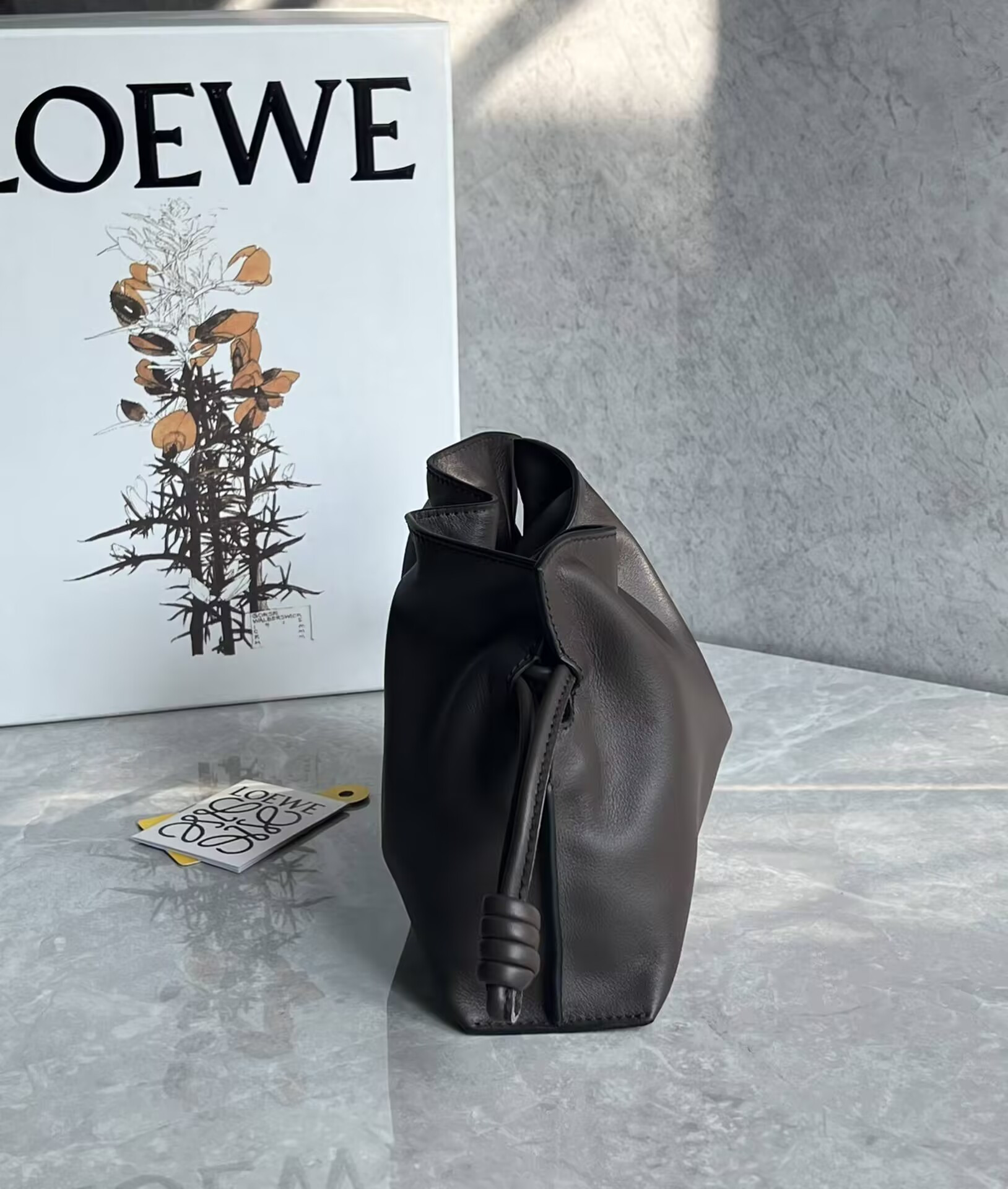 LOEWE Flamenco Purse 23.9x18x9cm