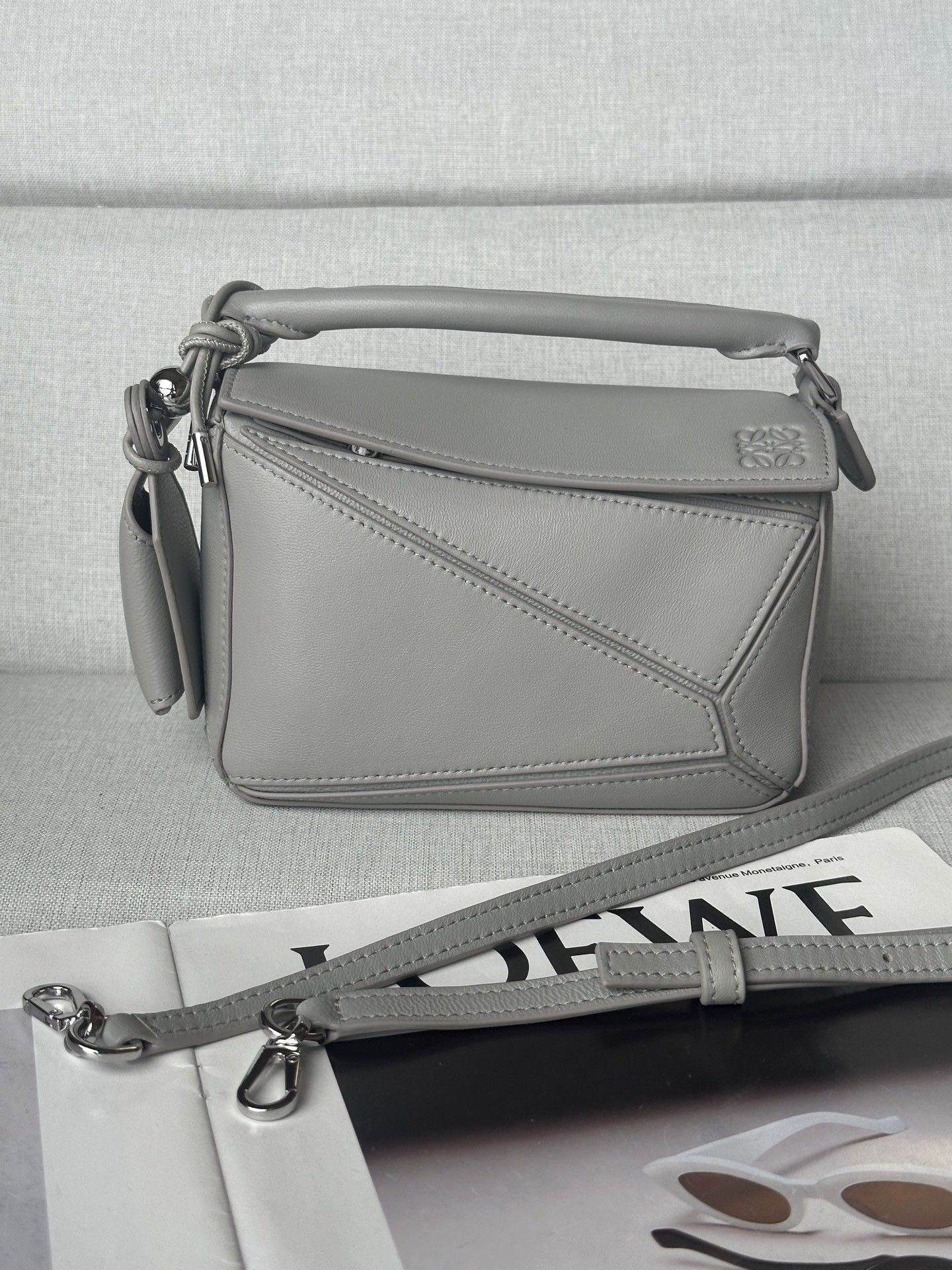 Loewe Mini Featherlight Puzzle Bag Nappa Lambskin 18x12.5x8cm