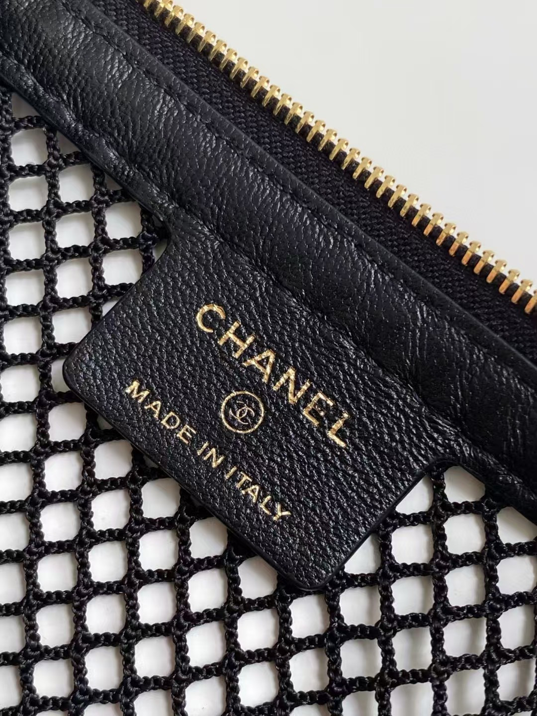 CHANEL clutch with chain mesh shiny lambskin gold tone -AP4573 15x22x6cm