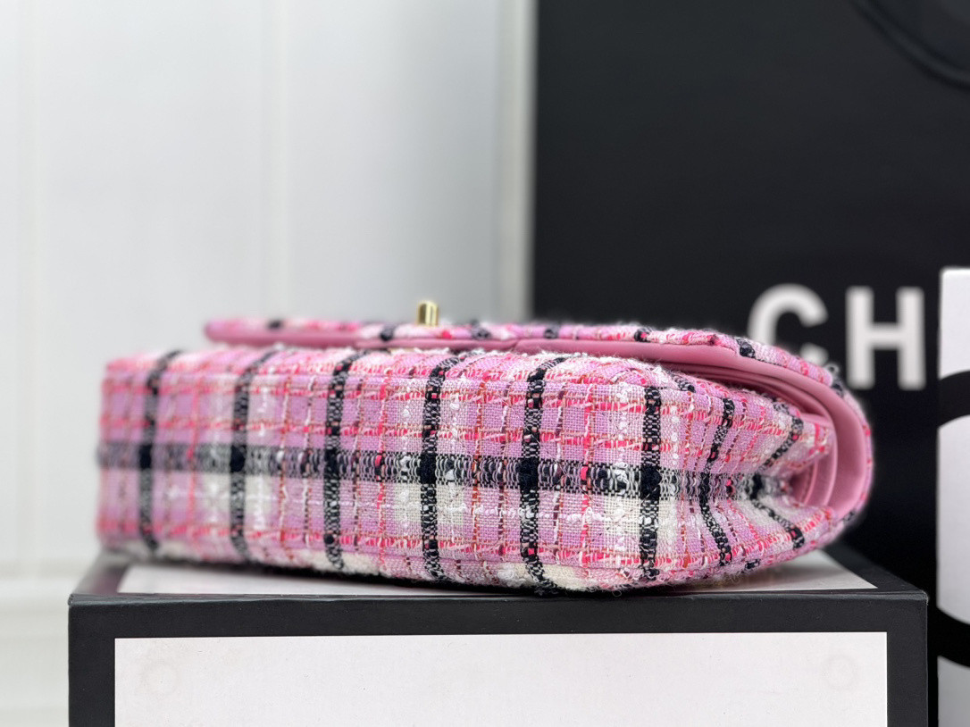 CHANEL CLASSIC HANDBAG 25cm