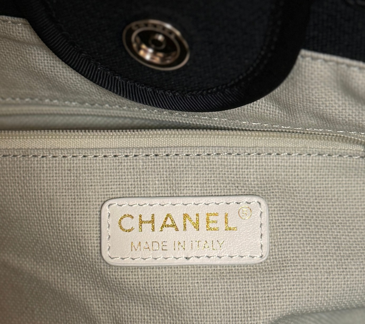 Chanel Shopping Bag 30x39x22cm