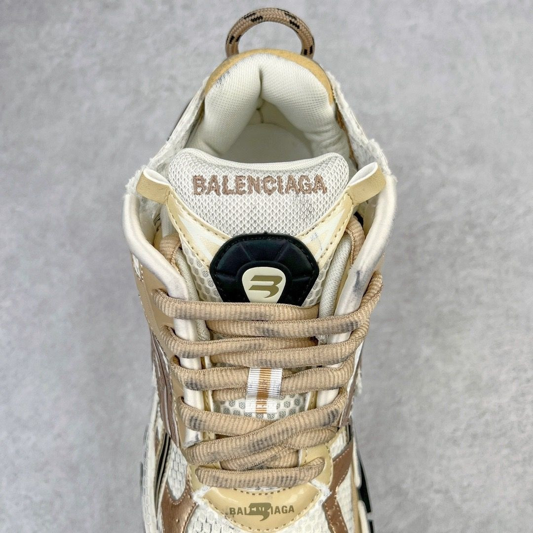 UA Balenciaga Runner Sneaker