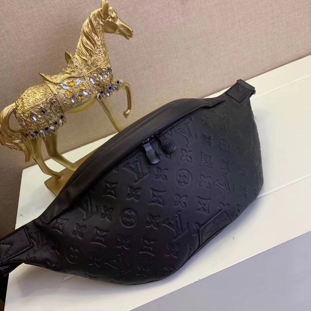 LV MARSUPIO DISCOVERY M44388