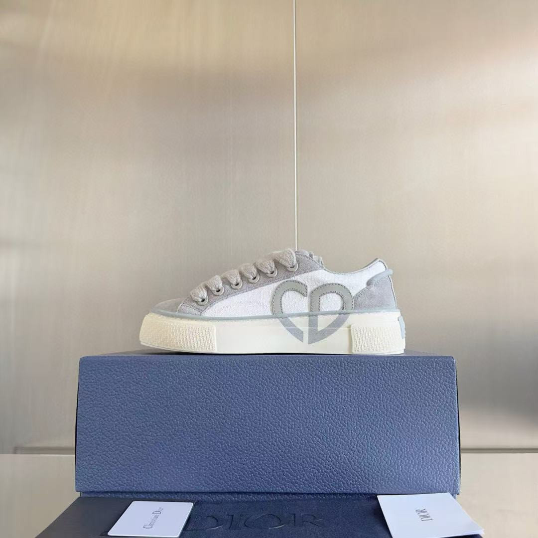 UA Dior B33 Sneaker