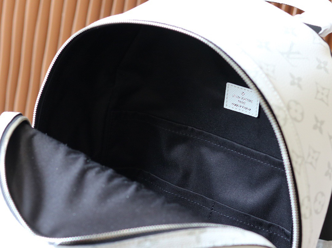 LV Discovery Backpack M31061 29×38×20cm