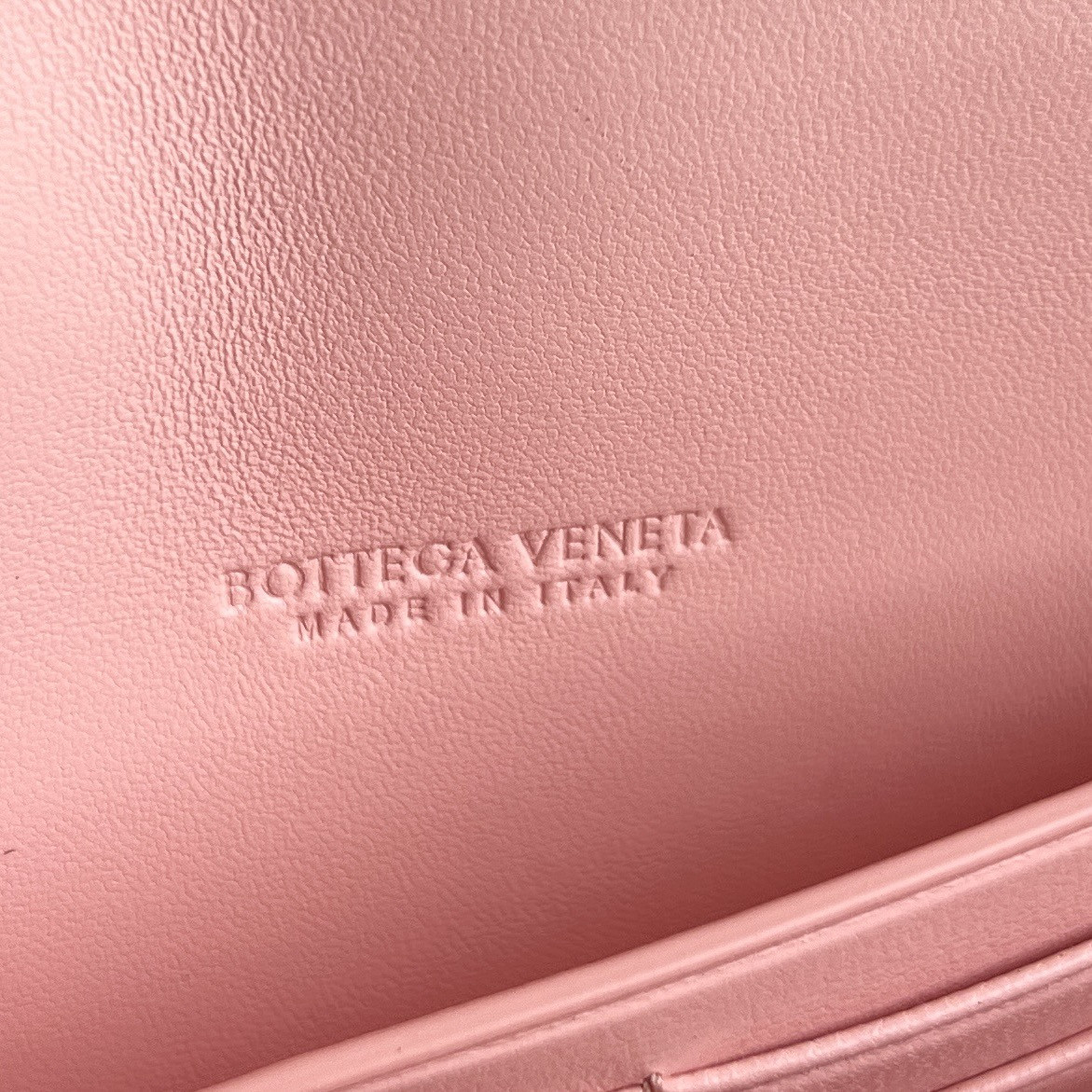 BOTTEGA VENETA Long Clutch Andiamo With Handle Fondant 31x13x3cm