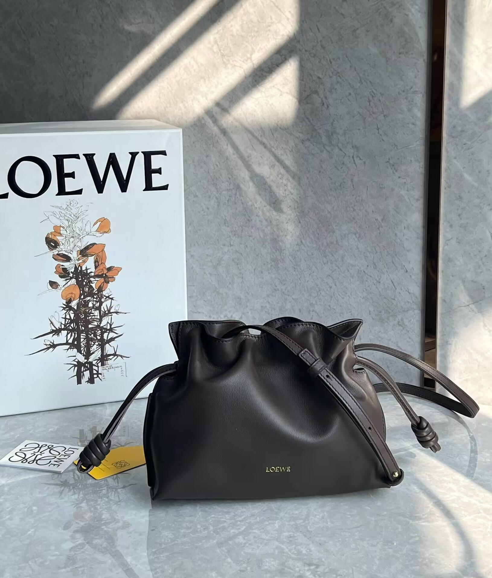 LOEWE Flamenco Purse 23.9x18x9cm