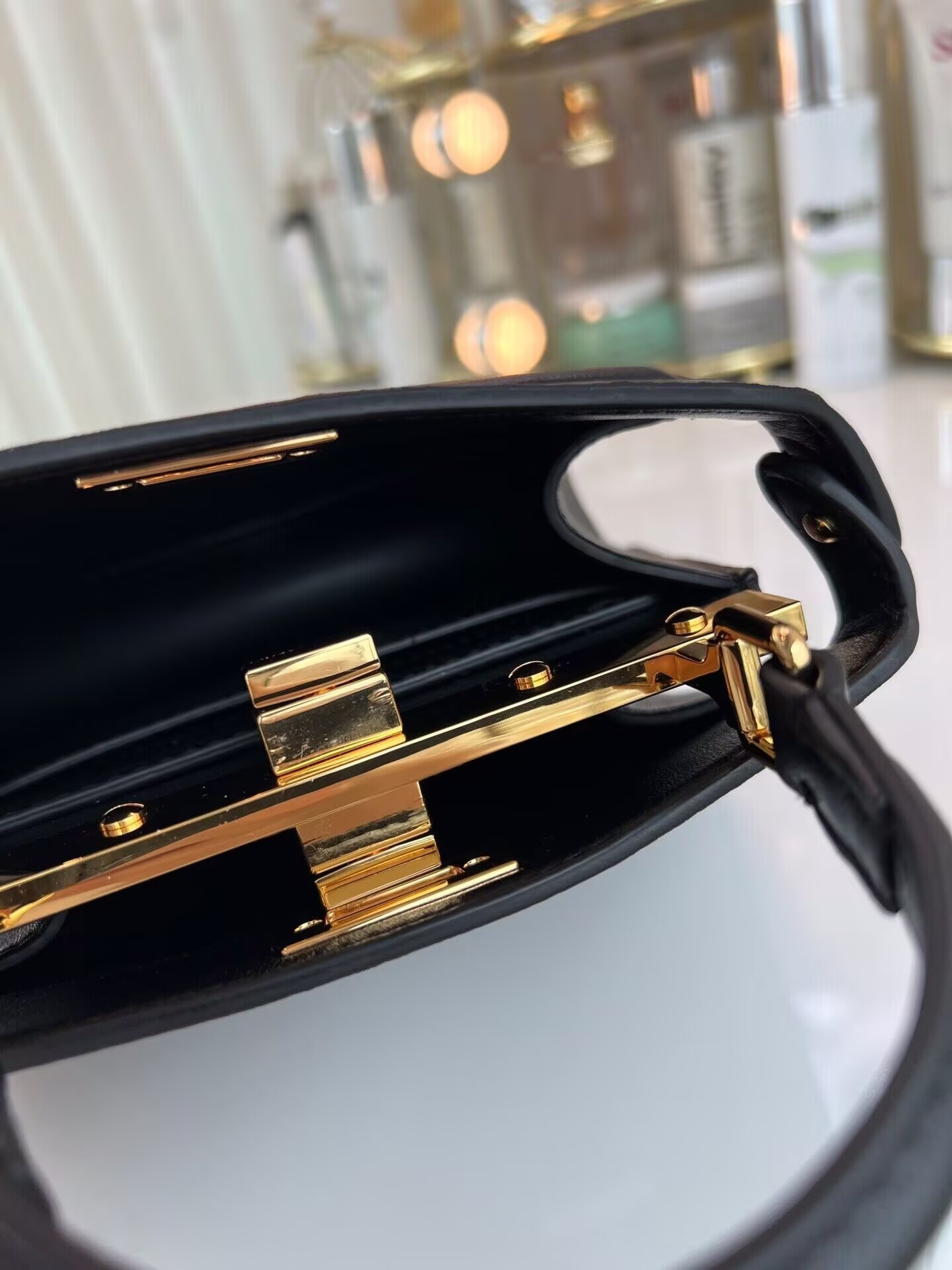 Fendi Peekaboo ISeeU Petite 20x11x15.5cm