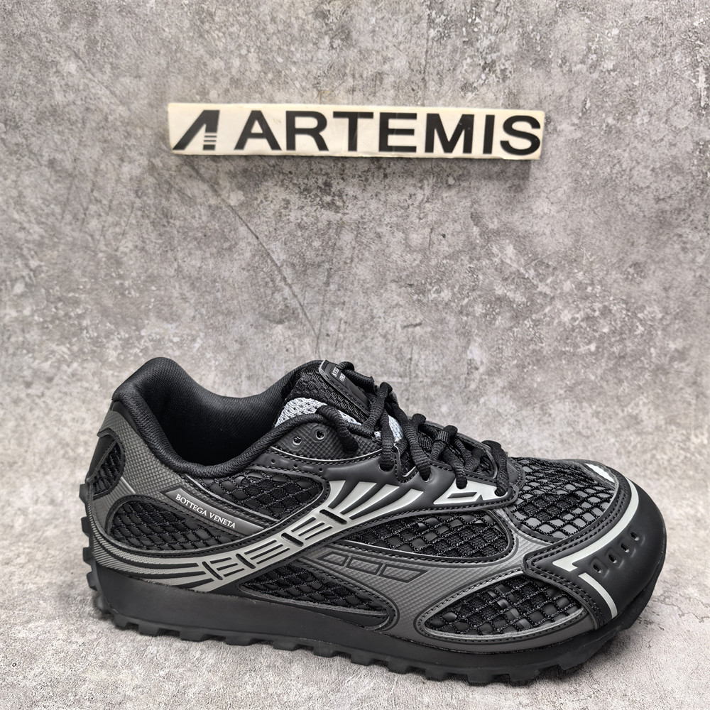 UA Bottega Veneta Orbit Sneaker