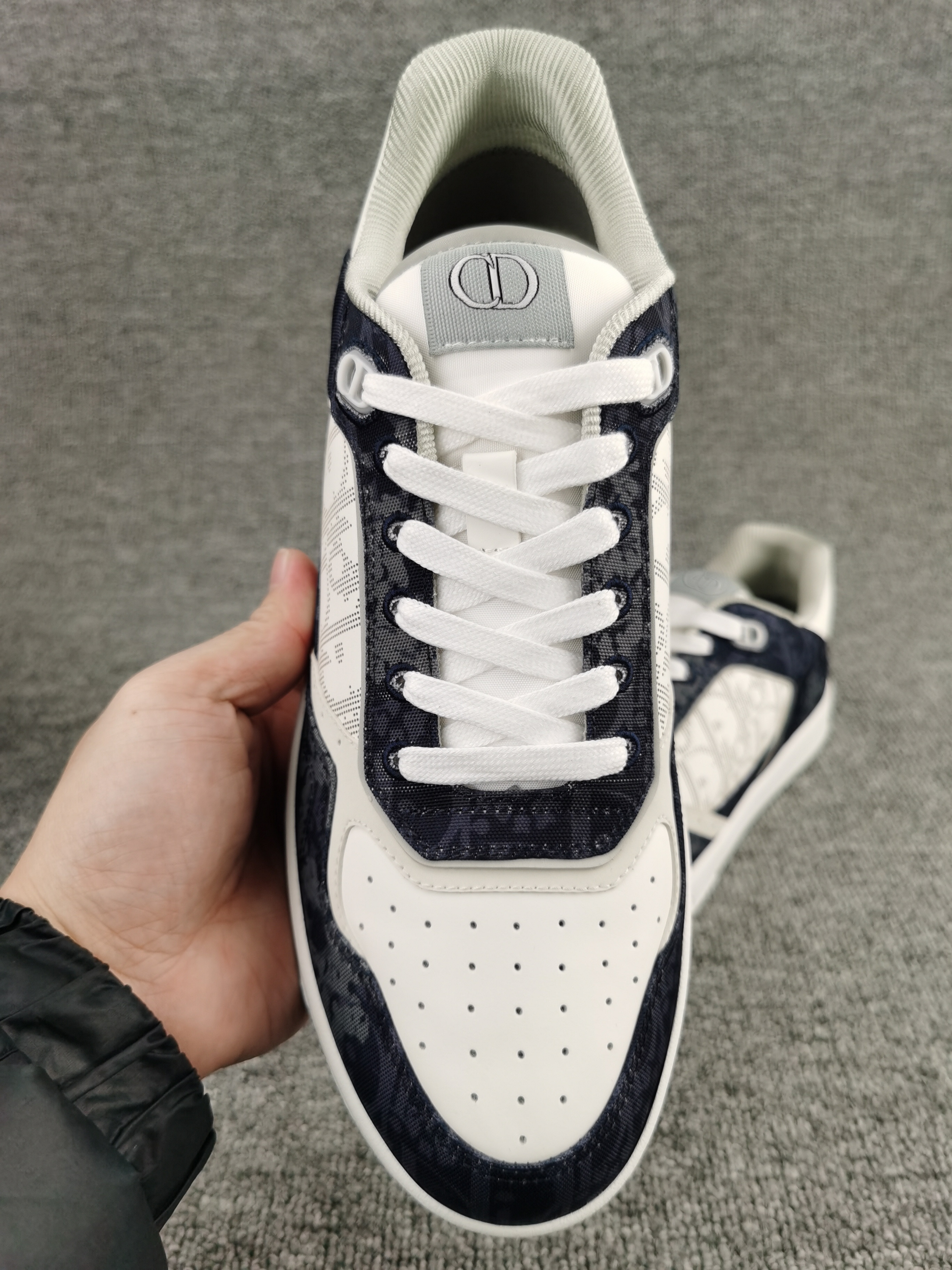 UA Dior B27 Sneaker