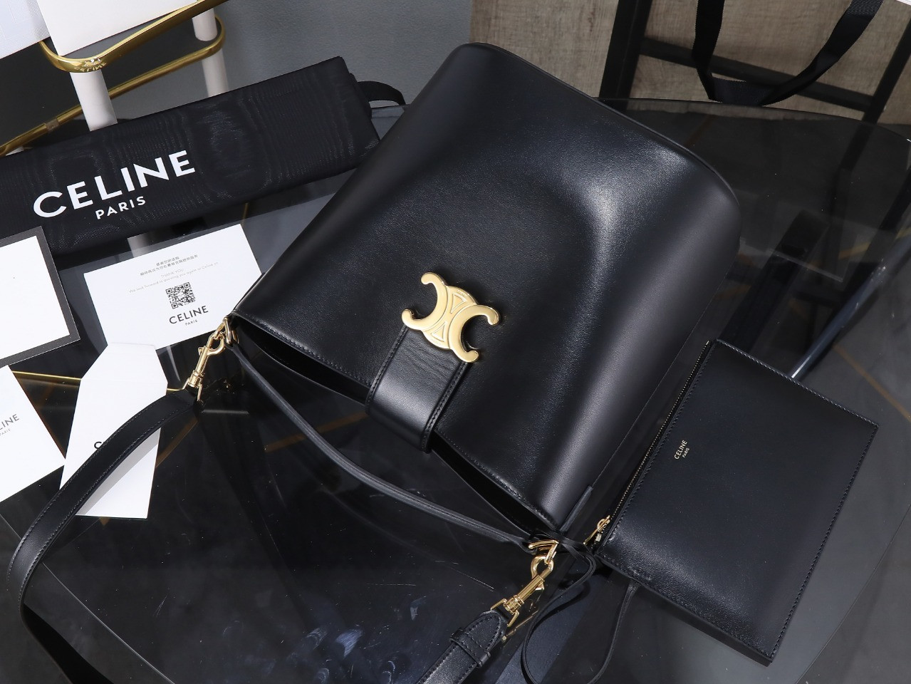 Celine Louise 23.5x24x16cm