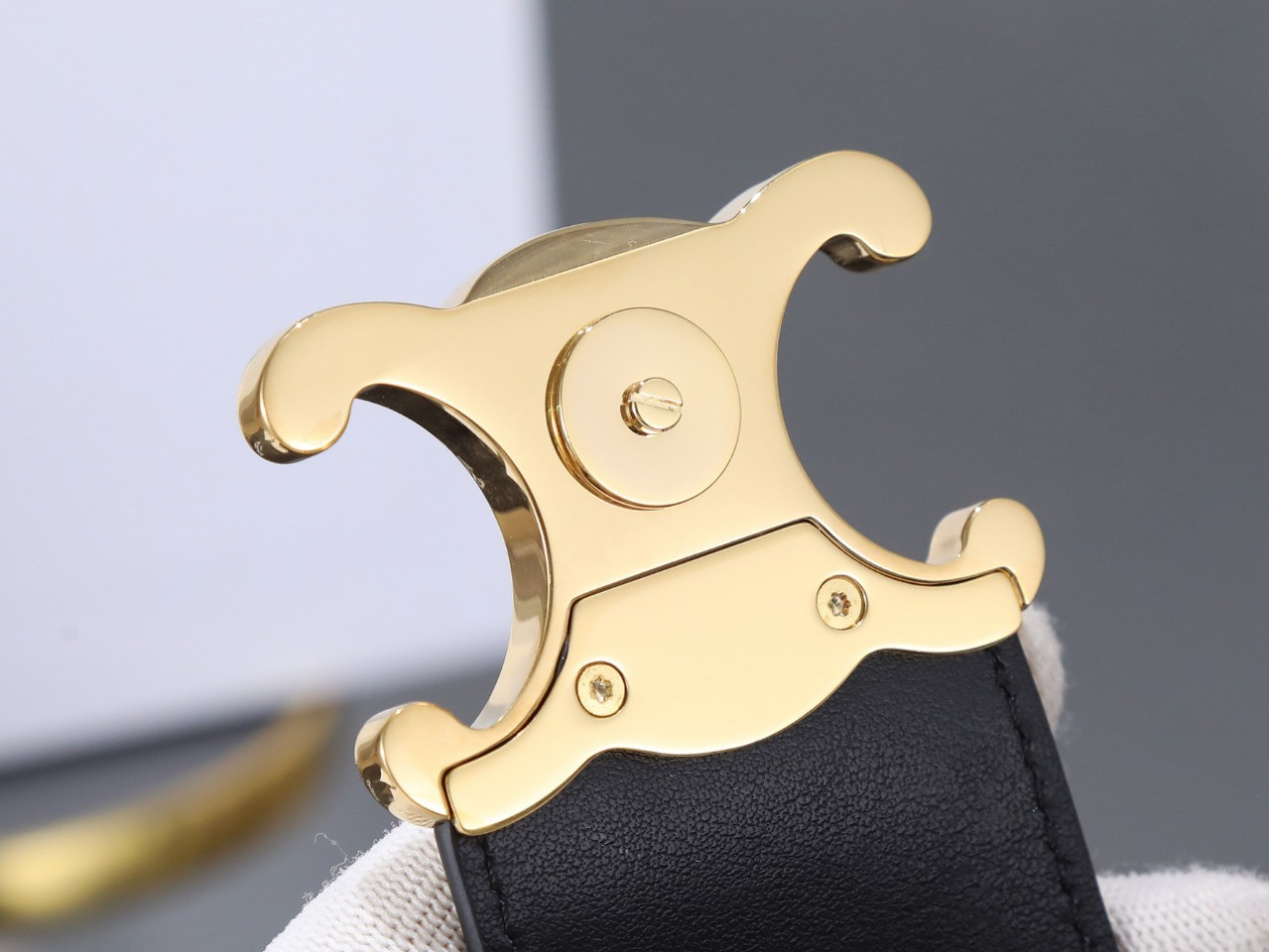 Celine Louise 23.5x24x16cm