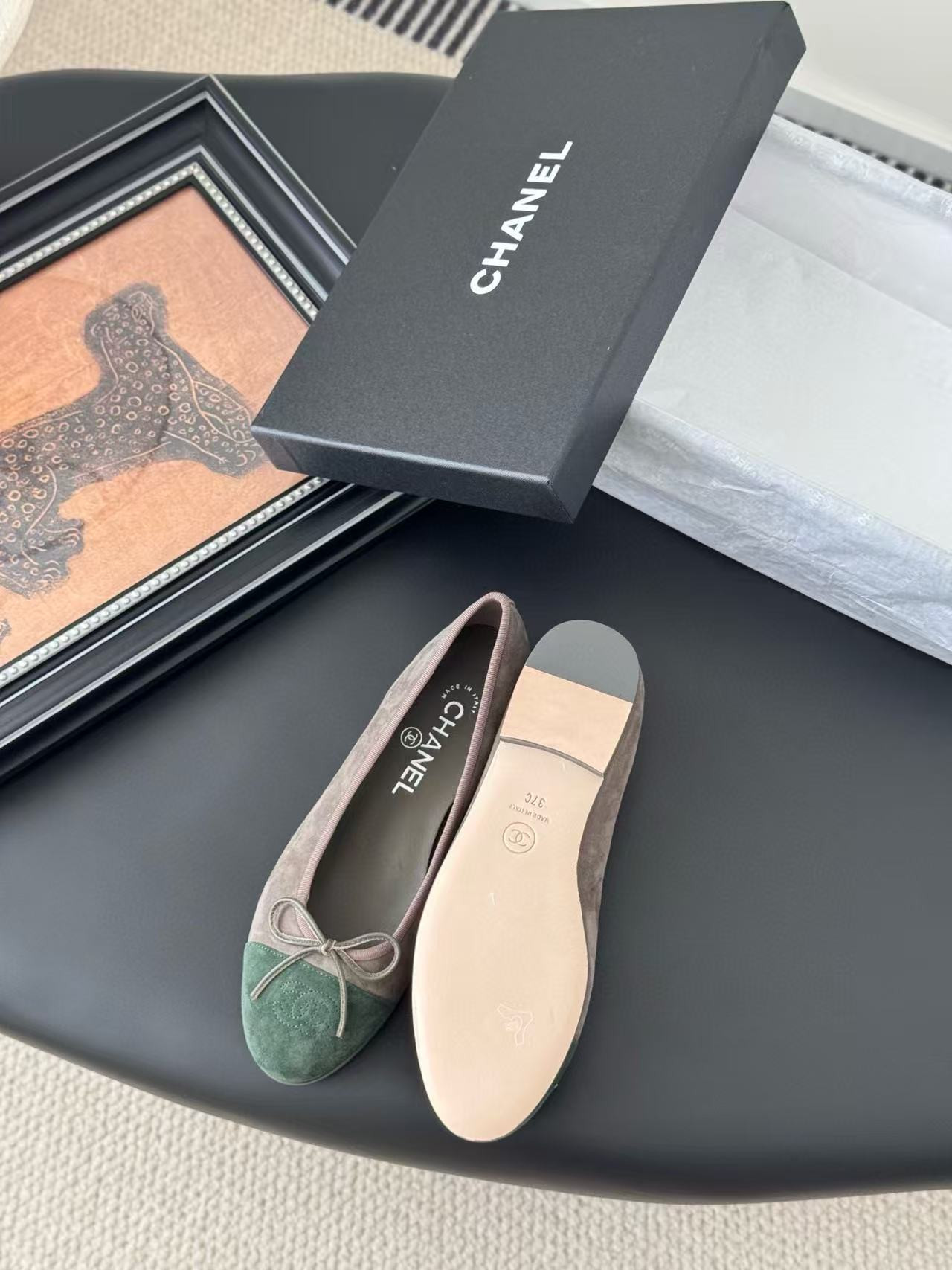 UA Chanel Ballet flats