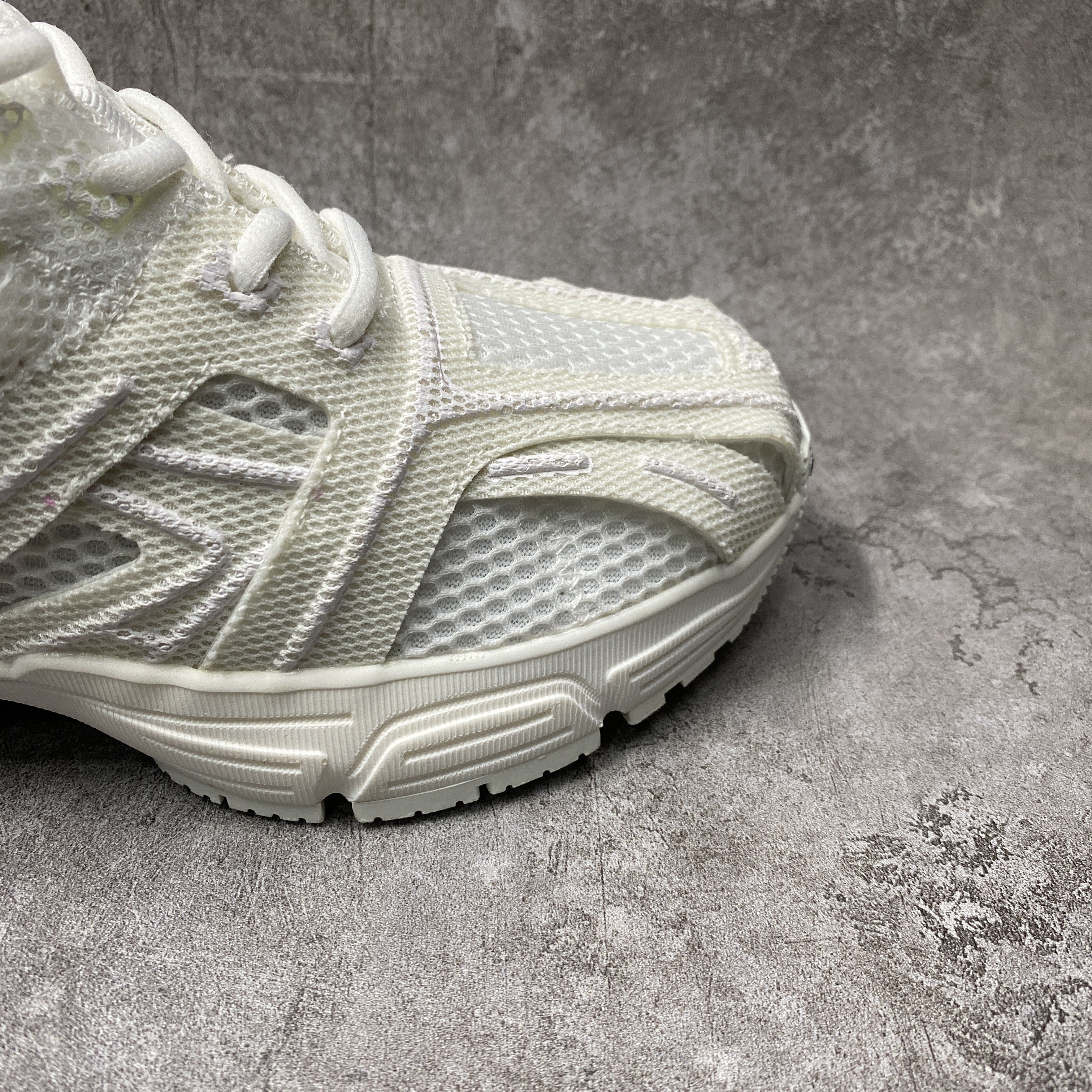 Balenciga Phantom Sneaker White