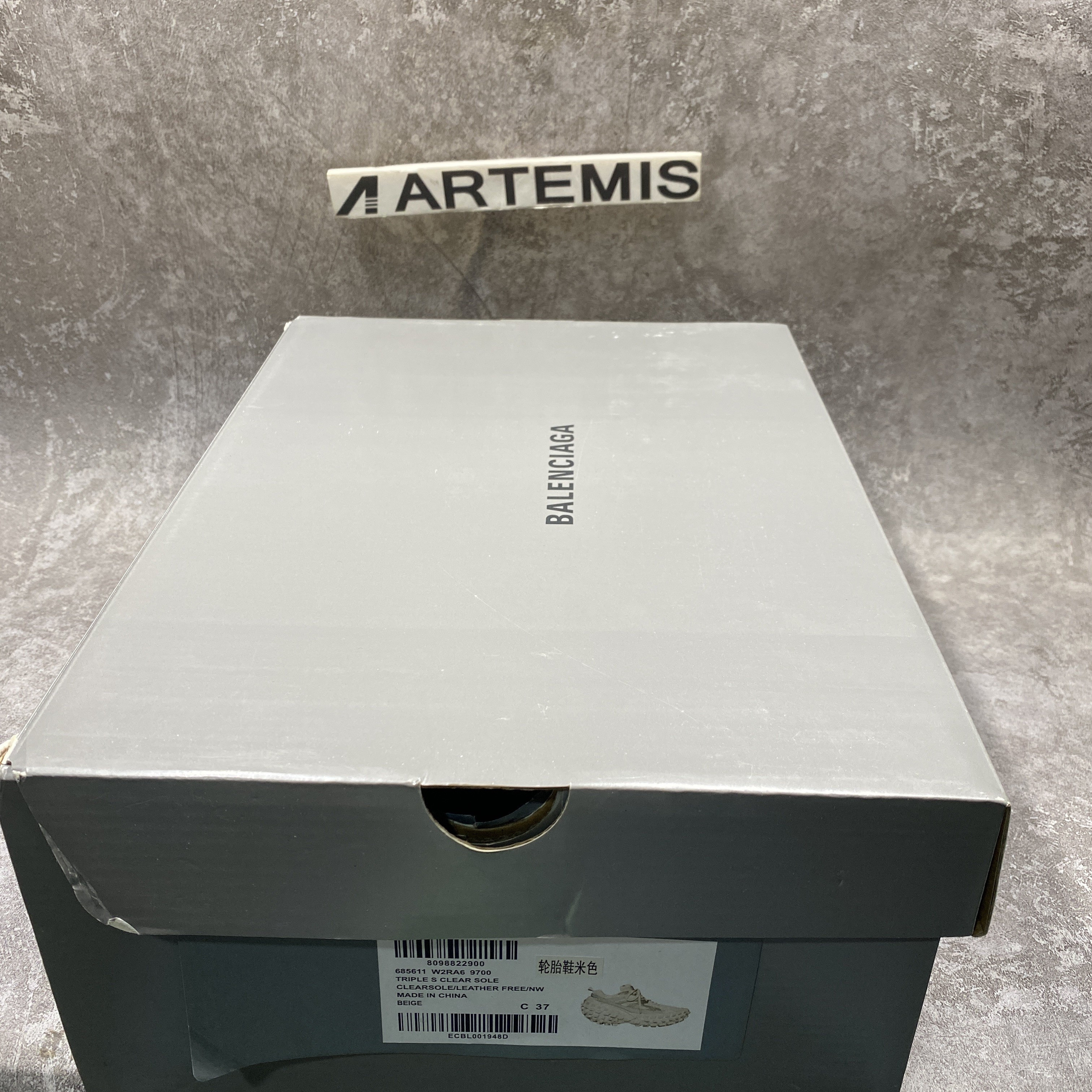 Balenciga Defender Beige