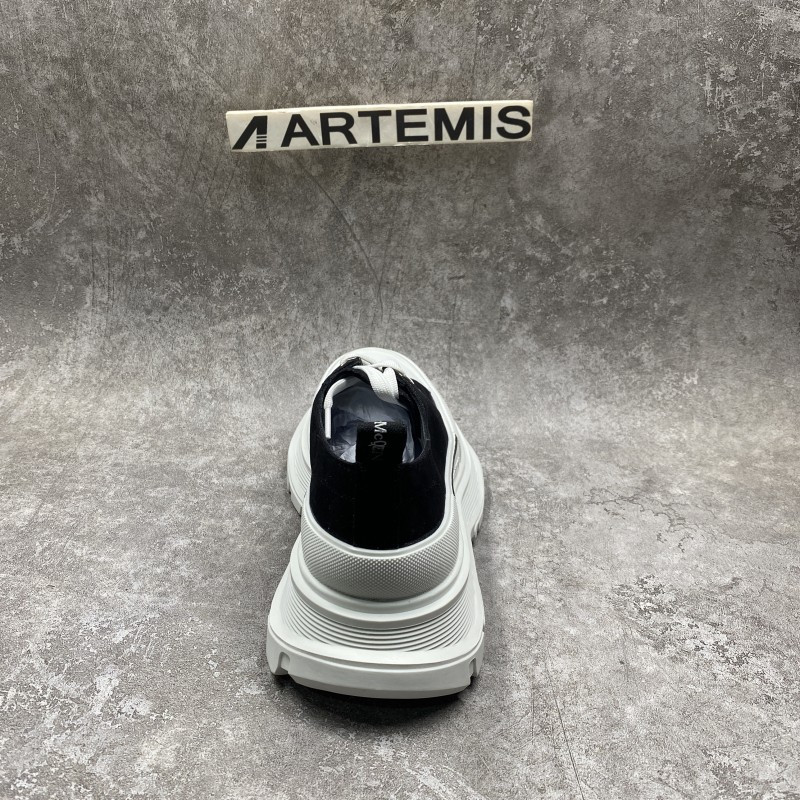 ale*d*r M*Q*en tread slick low lace up black white