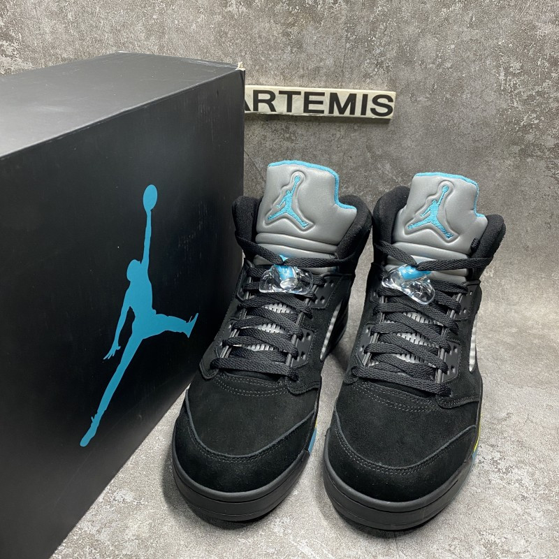 Air Jordan 5 Aqua