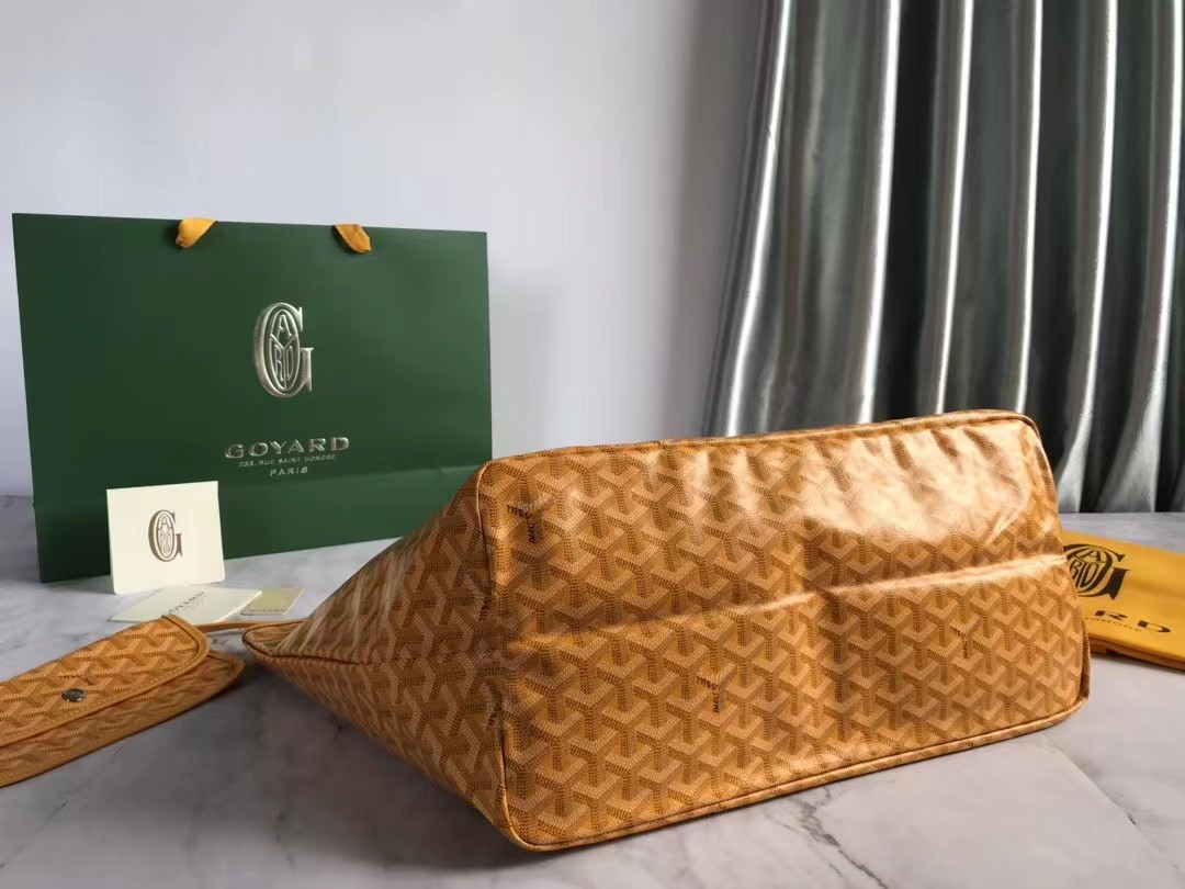 Goyard Saint Louis Bag  40 cm x 15 cm x 30 cm