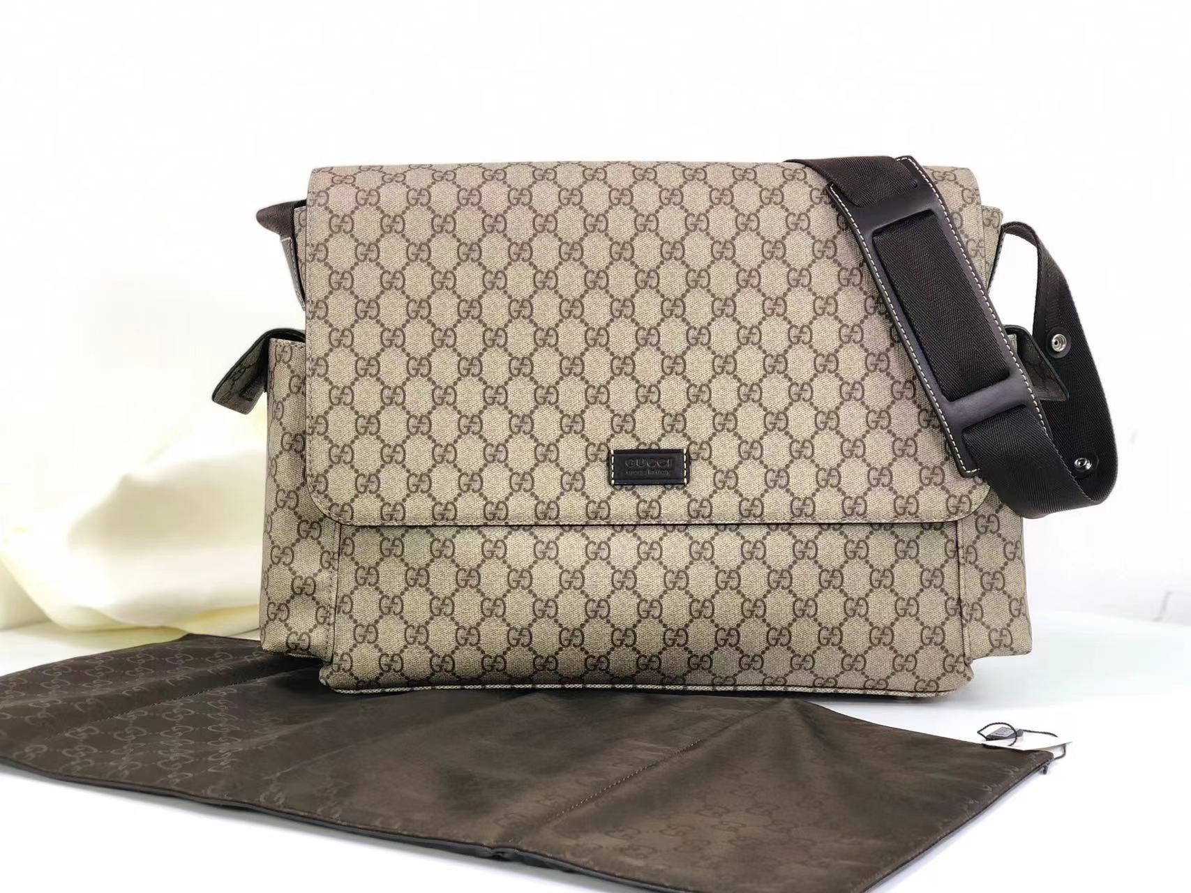 GUCCI GG PLUS DIAPER BAG 44x28x14cm
