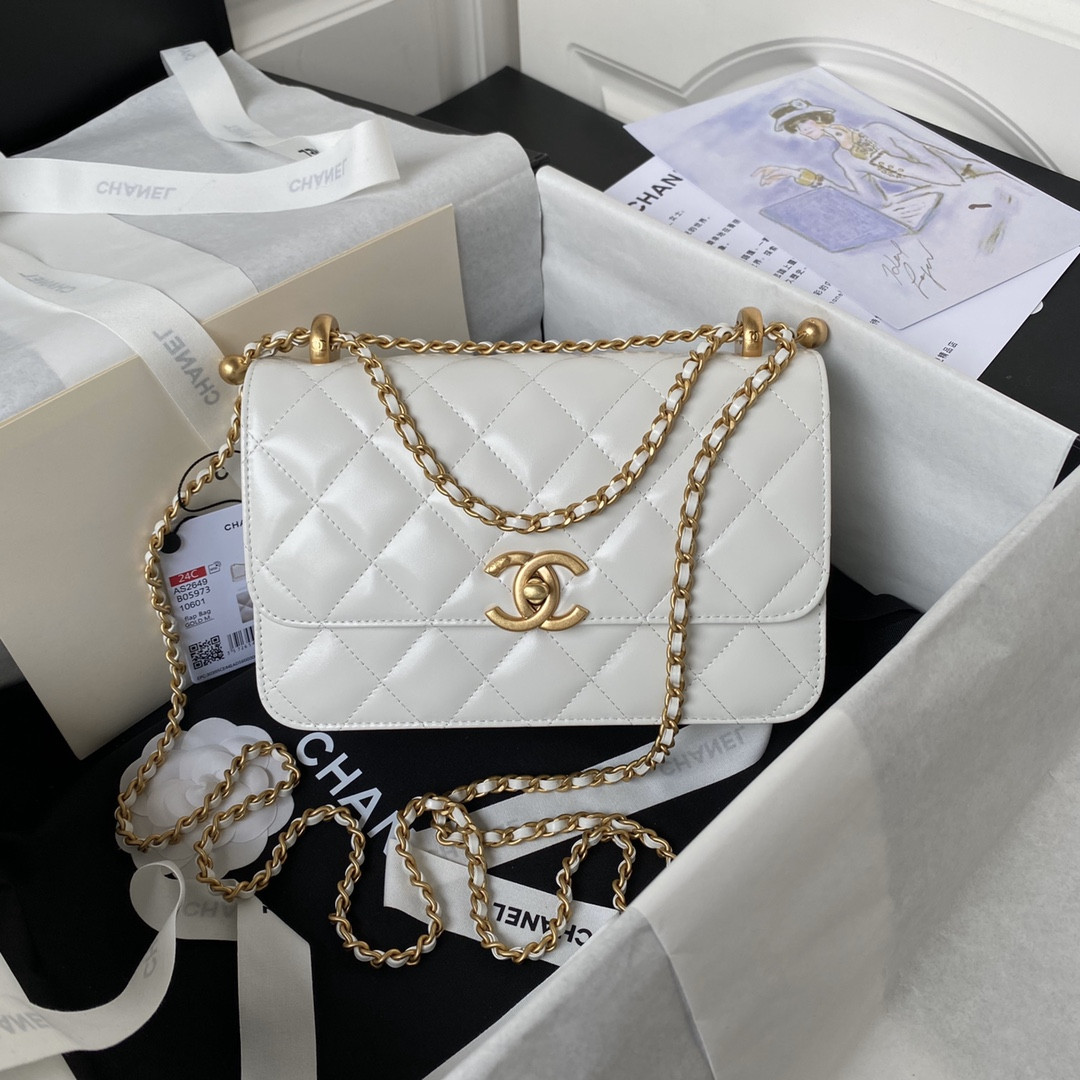 CHANEL FLAP BAG WHITE 22×14.5×8cm