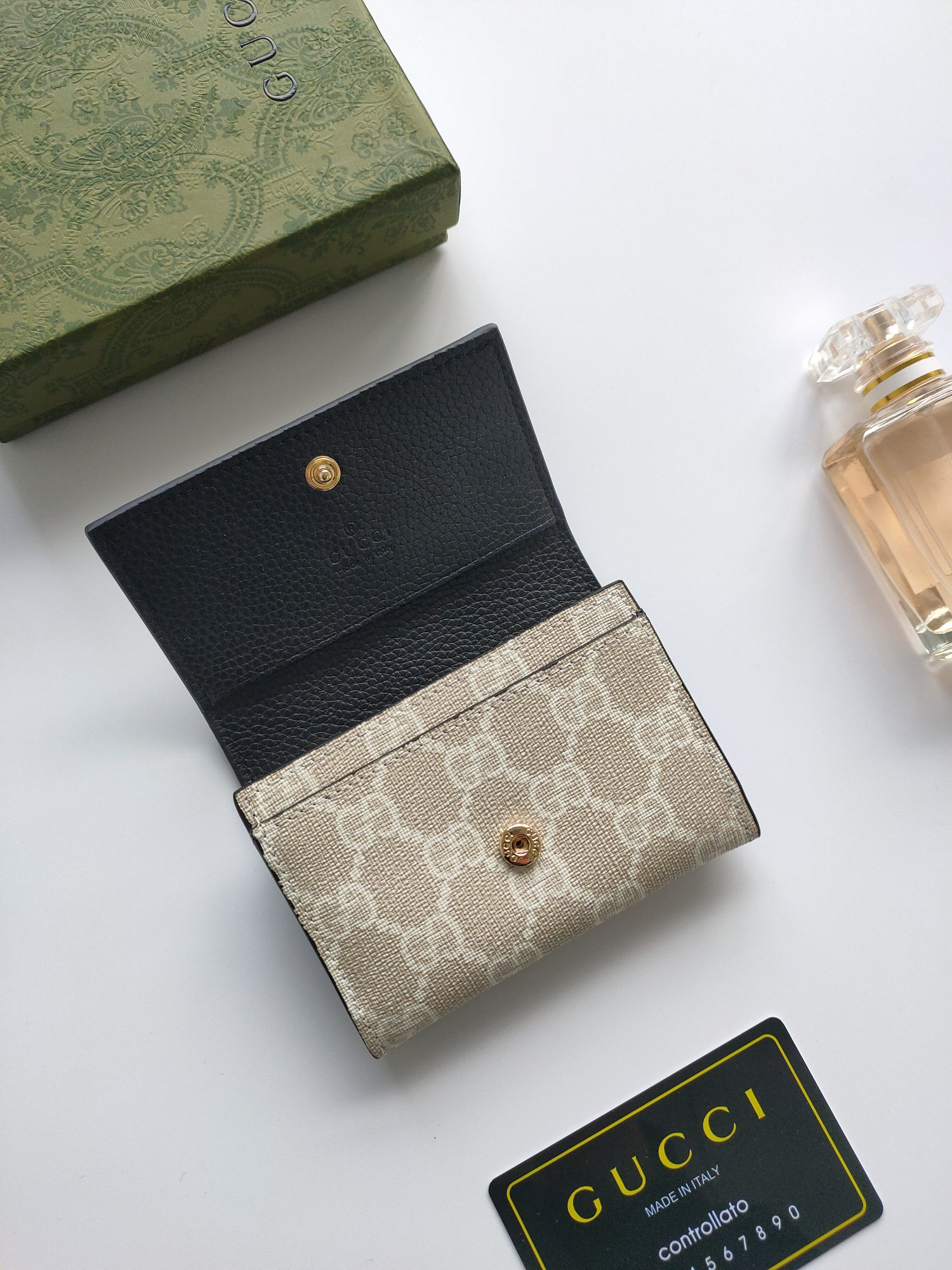 Gucci GG  CARD CASE WALLET