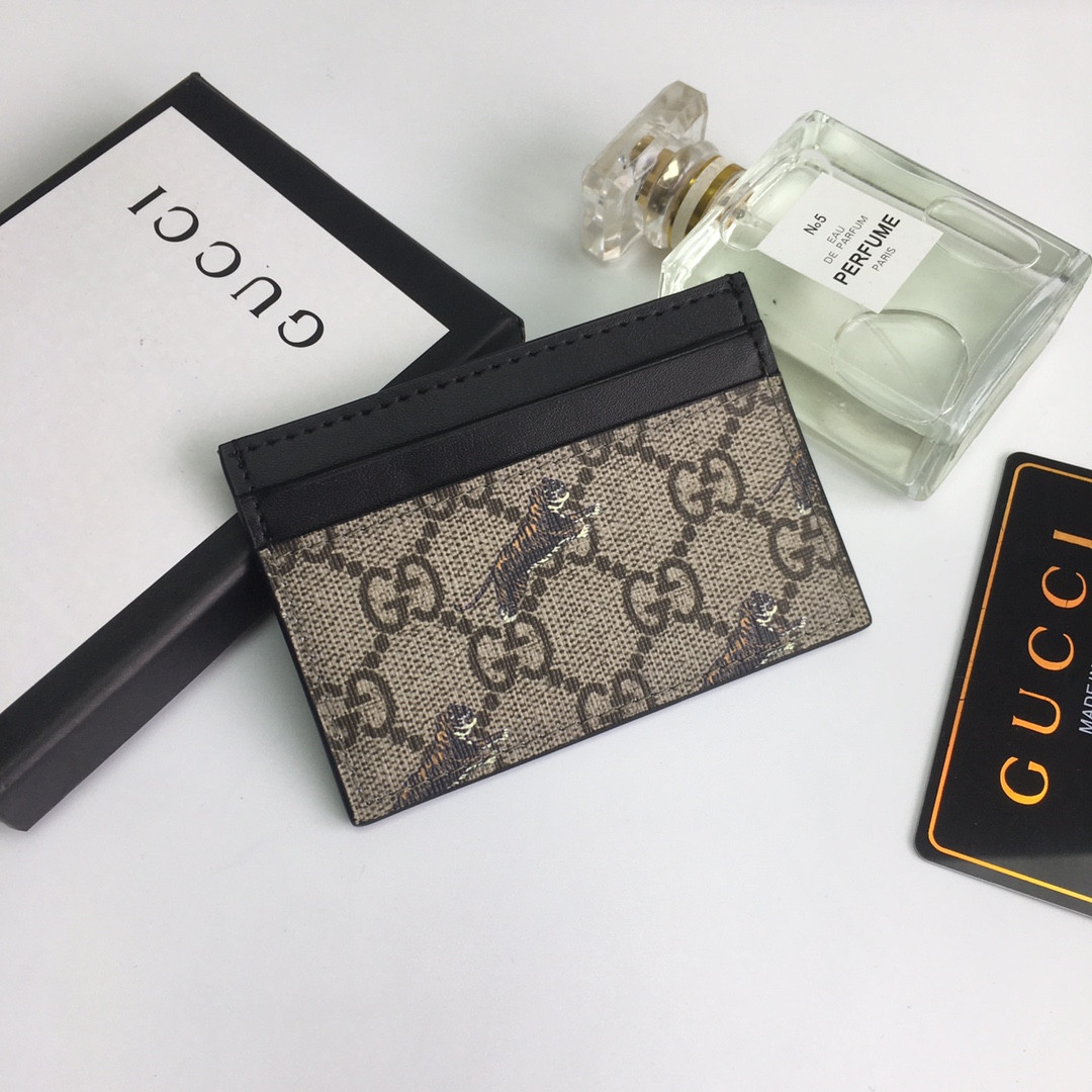 Gucci GG  CARD CASE WALLET
