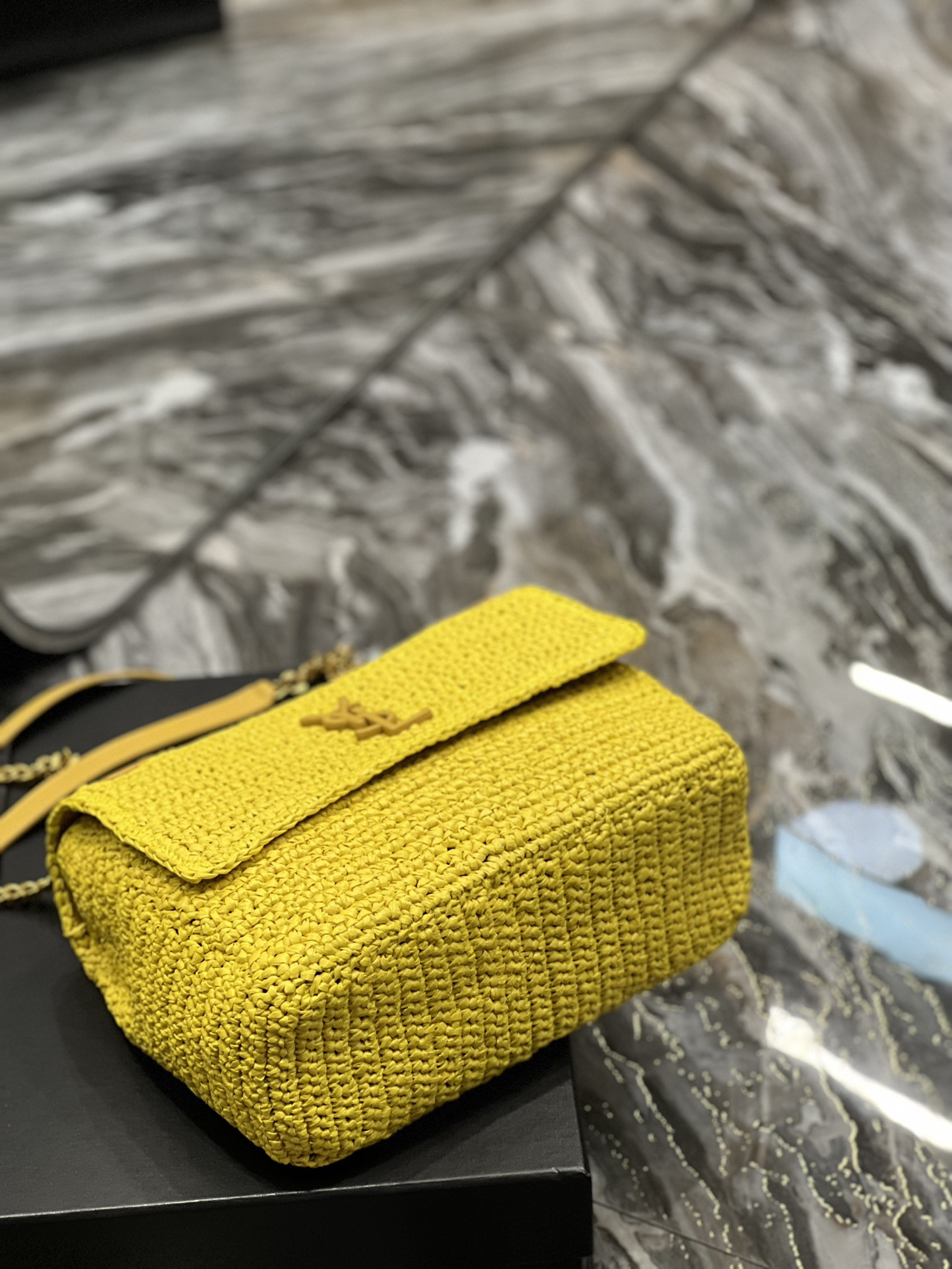 YSL NIKI MEDIUM CHAIN BAG IN RAFFIA AND LEATHER YELLOW 11 X 7.8 X 3.3 INCHES
