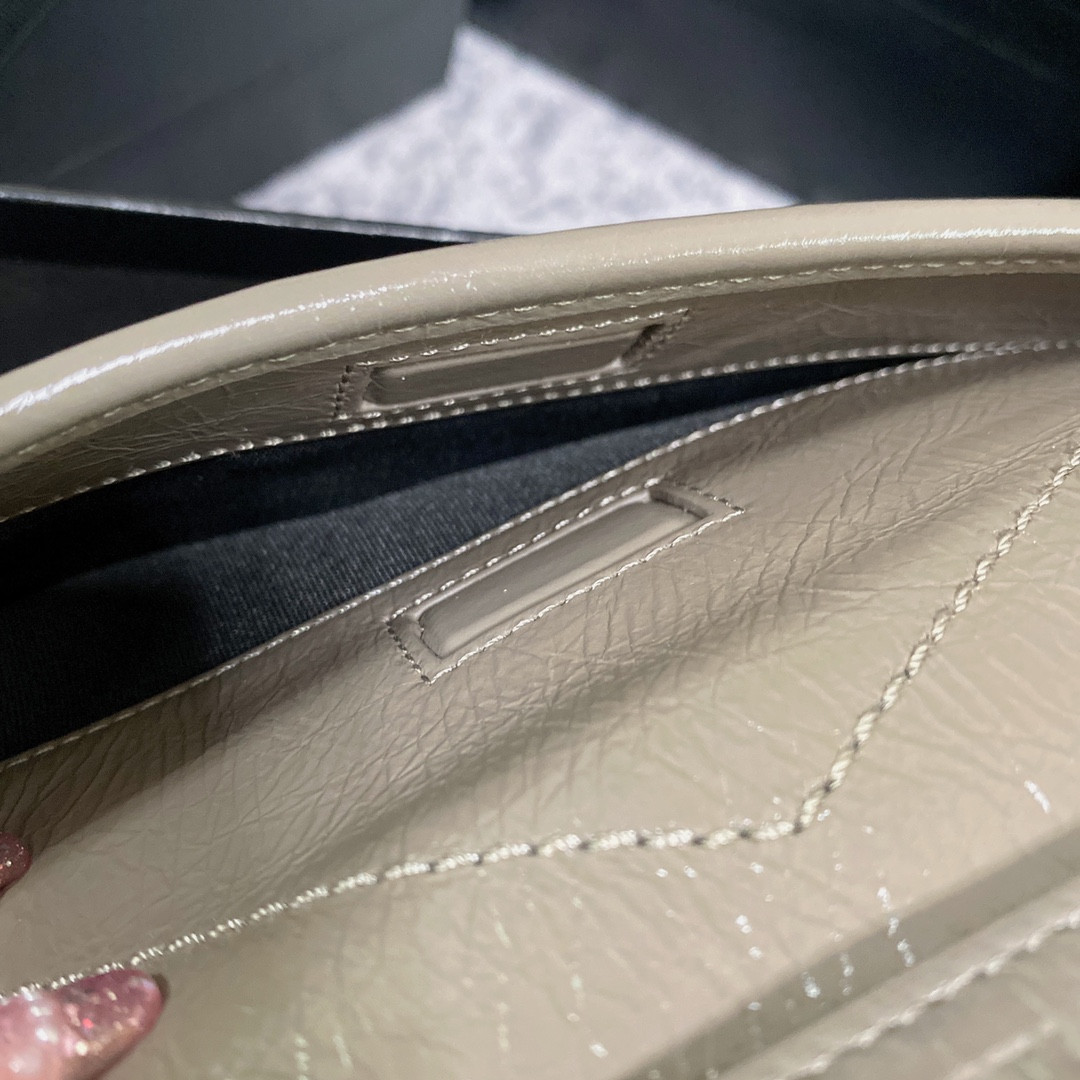 YSL NIKI MEDIUM IN VINTAGE LEATHER LIGHT GRAY 11 X 7.8 X 3.3 INCHES