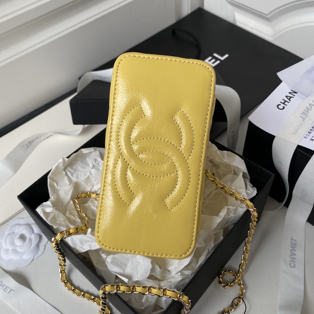 CHANEL 24P CHAIN LEATHER SQUARE BOX SHOULDER BAG YELLOW 16x10x8cm