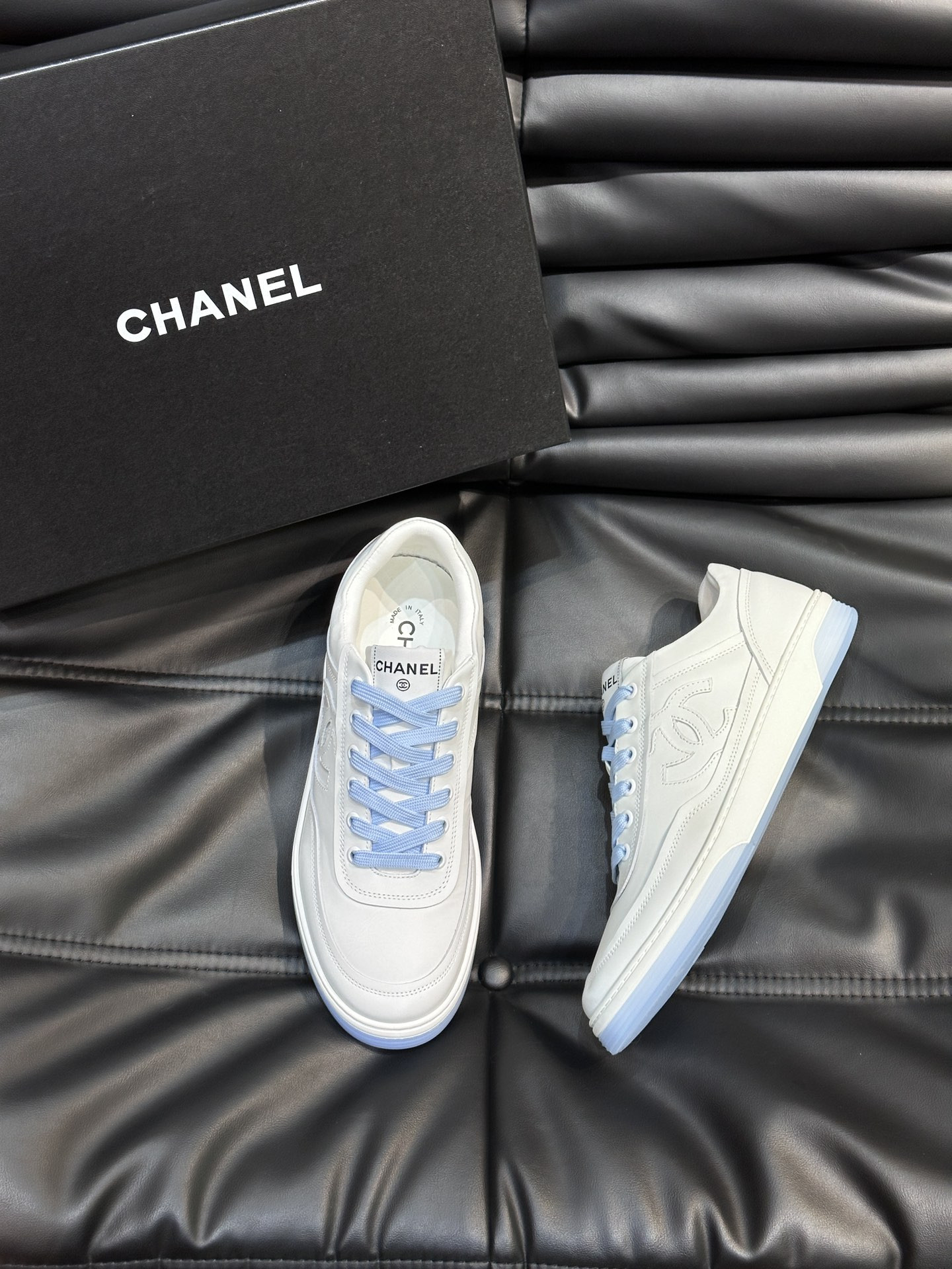 UA CHANEL SNEAKER Calfskin