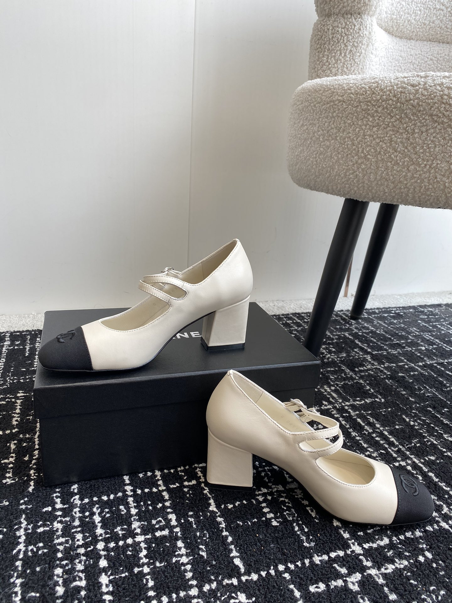 UA CHANEL MARY JANES Lambskin & Grosgrain