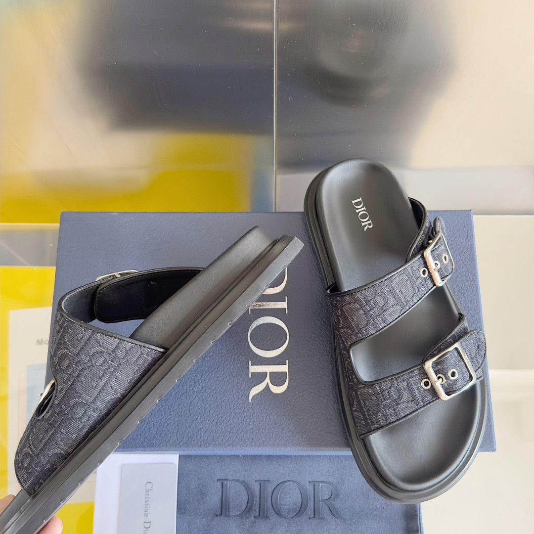 UA Dior Aqua Sandal
