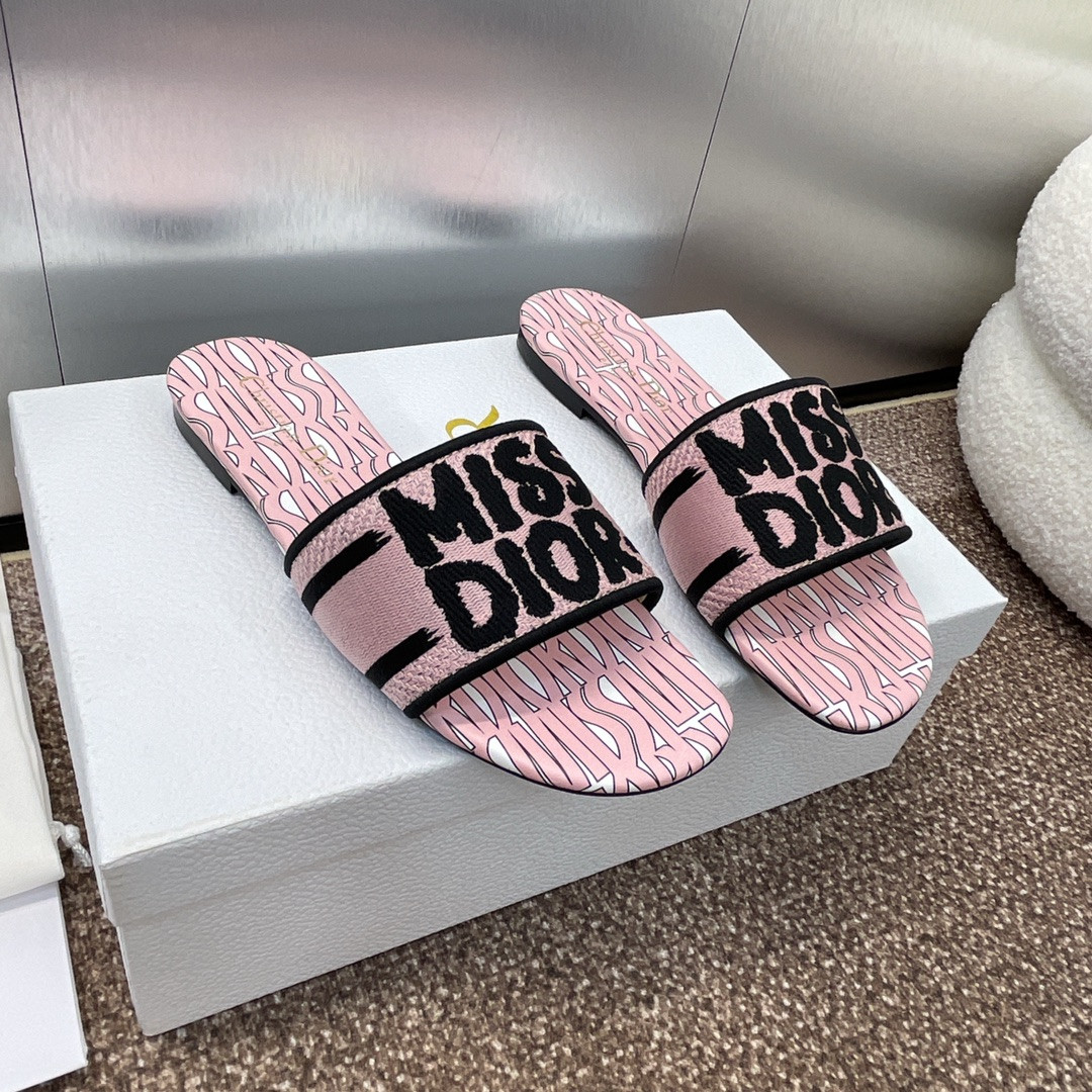 UA Dior Dway Slide