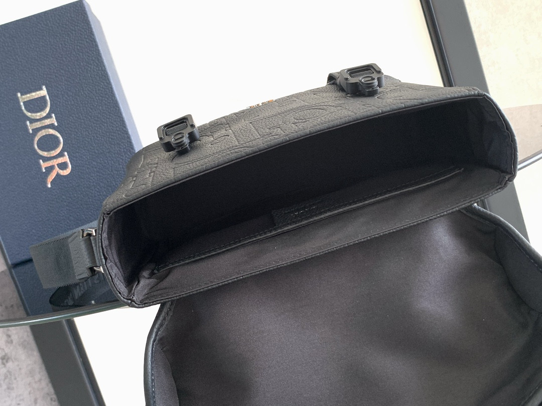 Dior Hit the Road Messenger Bag with Flap Black Dior Gravity Leather and Black Grained Calfskin  24 x 18 x 8 cm