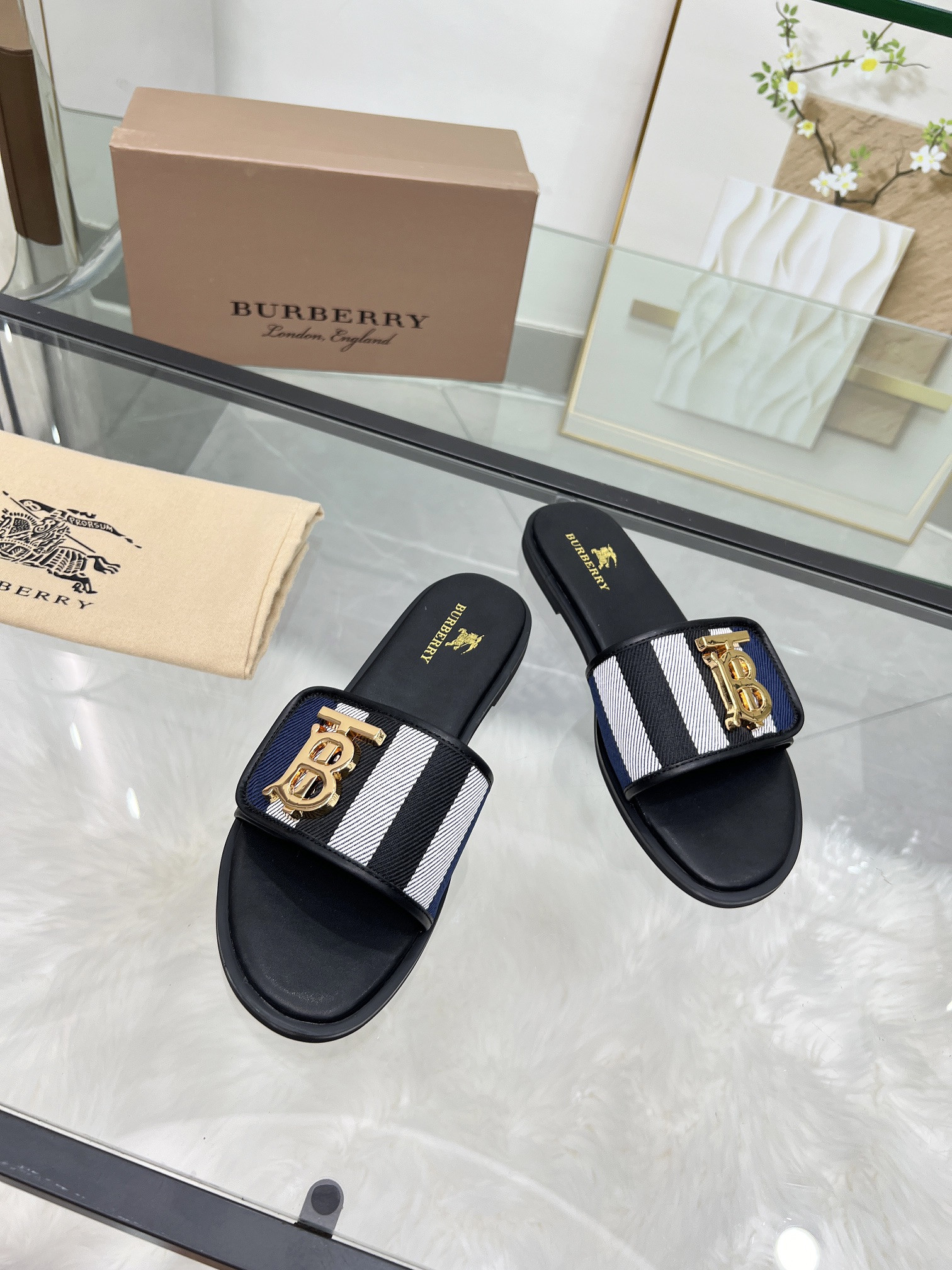 UA Burberry Slides