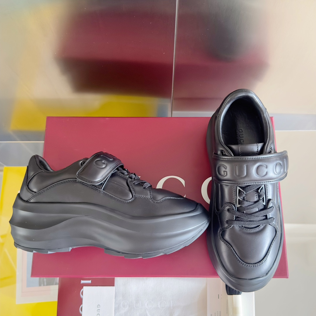 UA GUCCI Wave wedge sneaker