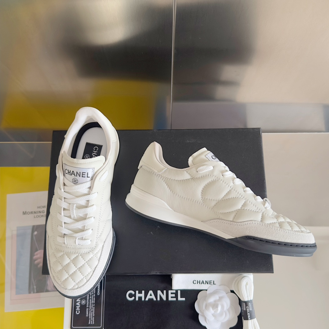 UA CHANEL SNEAKER