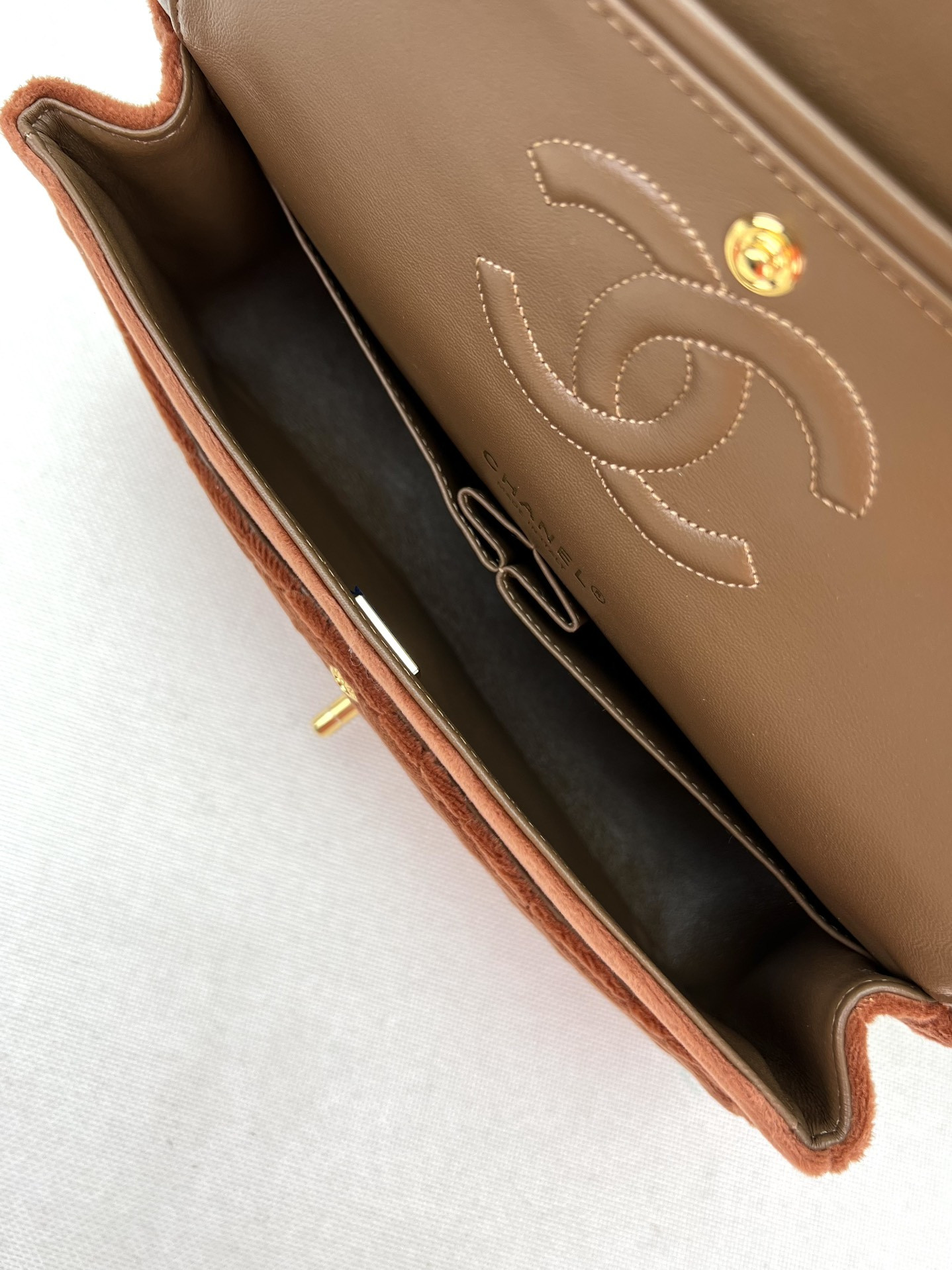 Chanel Classic Flap Bag 25cm