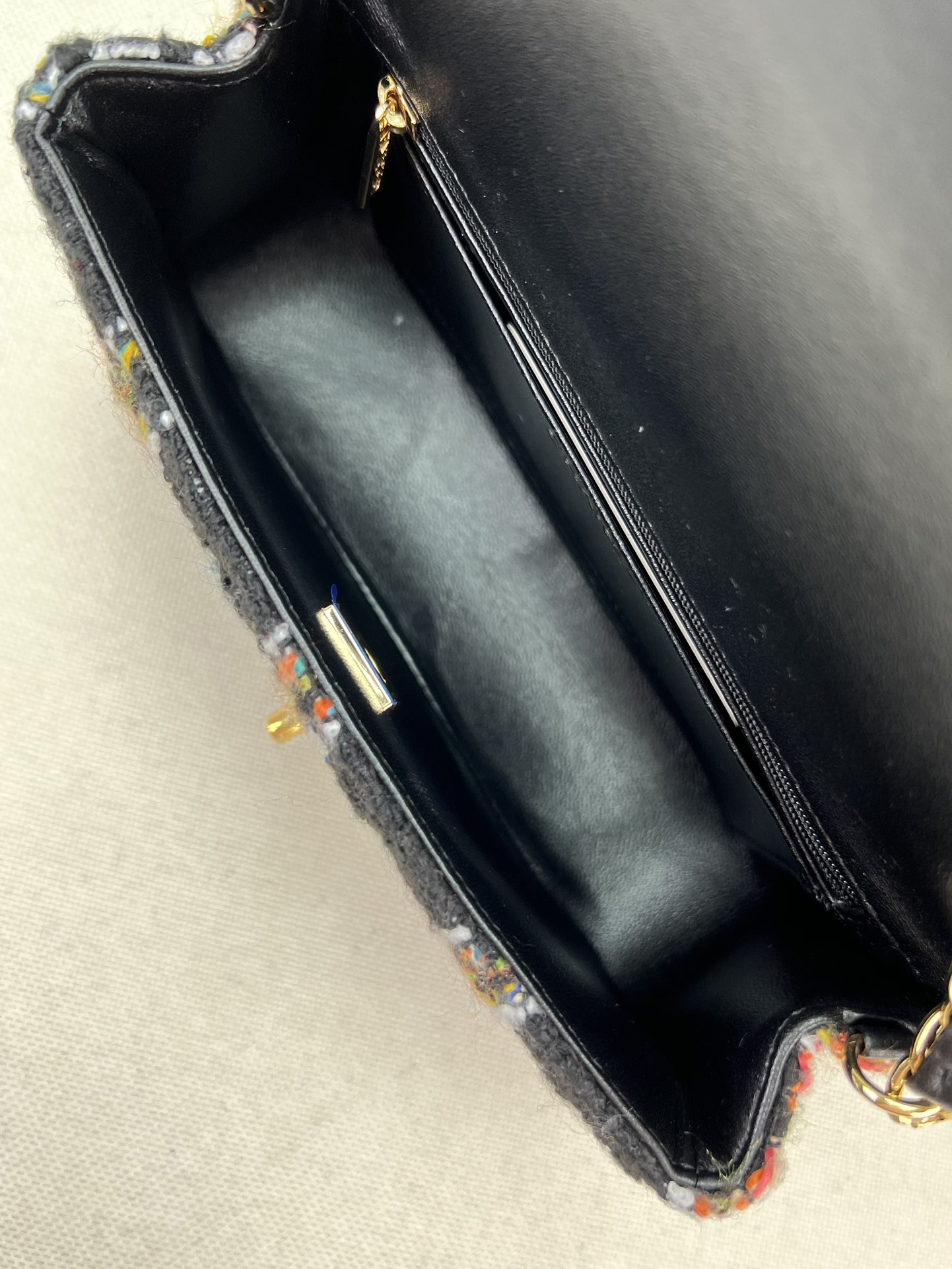 Chanel Classic Flap Bag 20cm