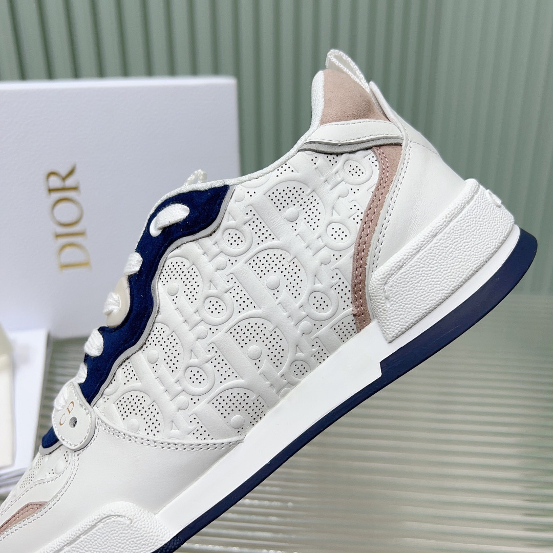 UA Dior One Sneaker