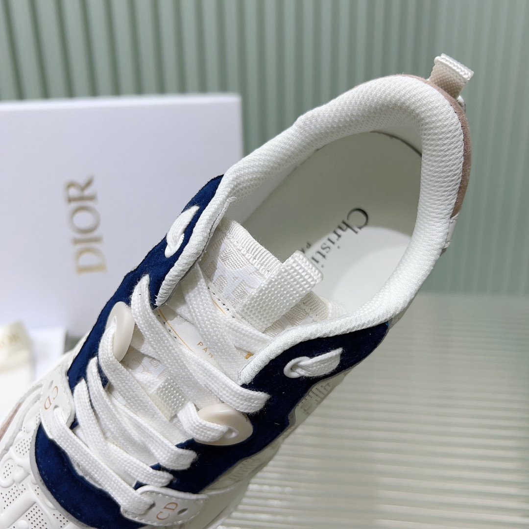 UA Dior One Sneaker