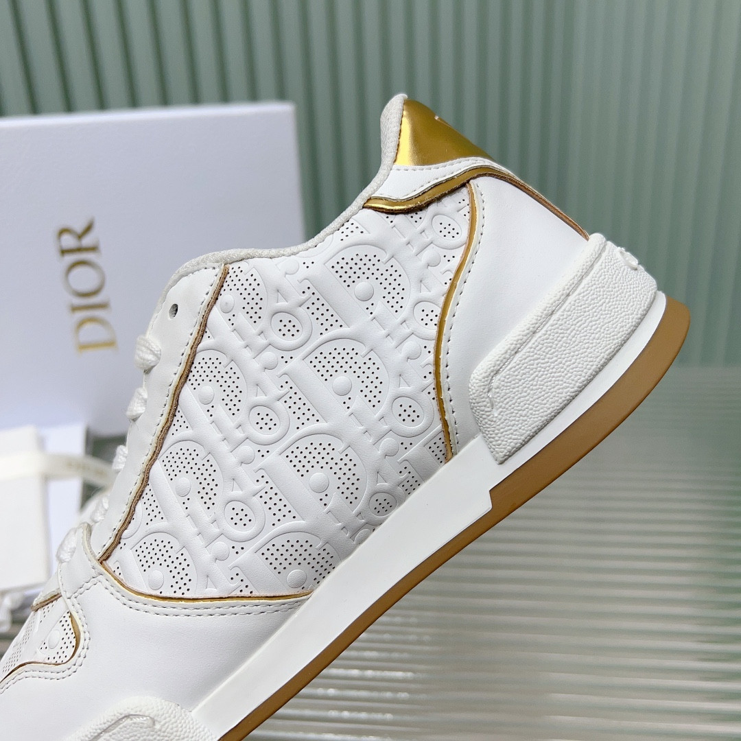 UA Dior One Sneaker
