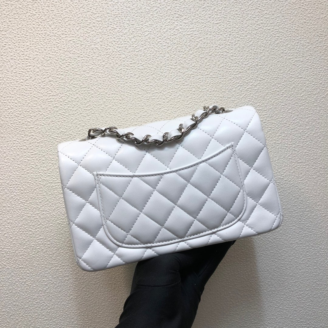 CHANEL MINI FLAP BAG white 12 × 20 × 6 cm