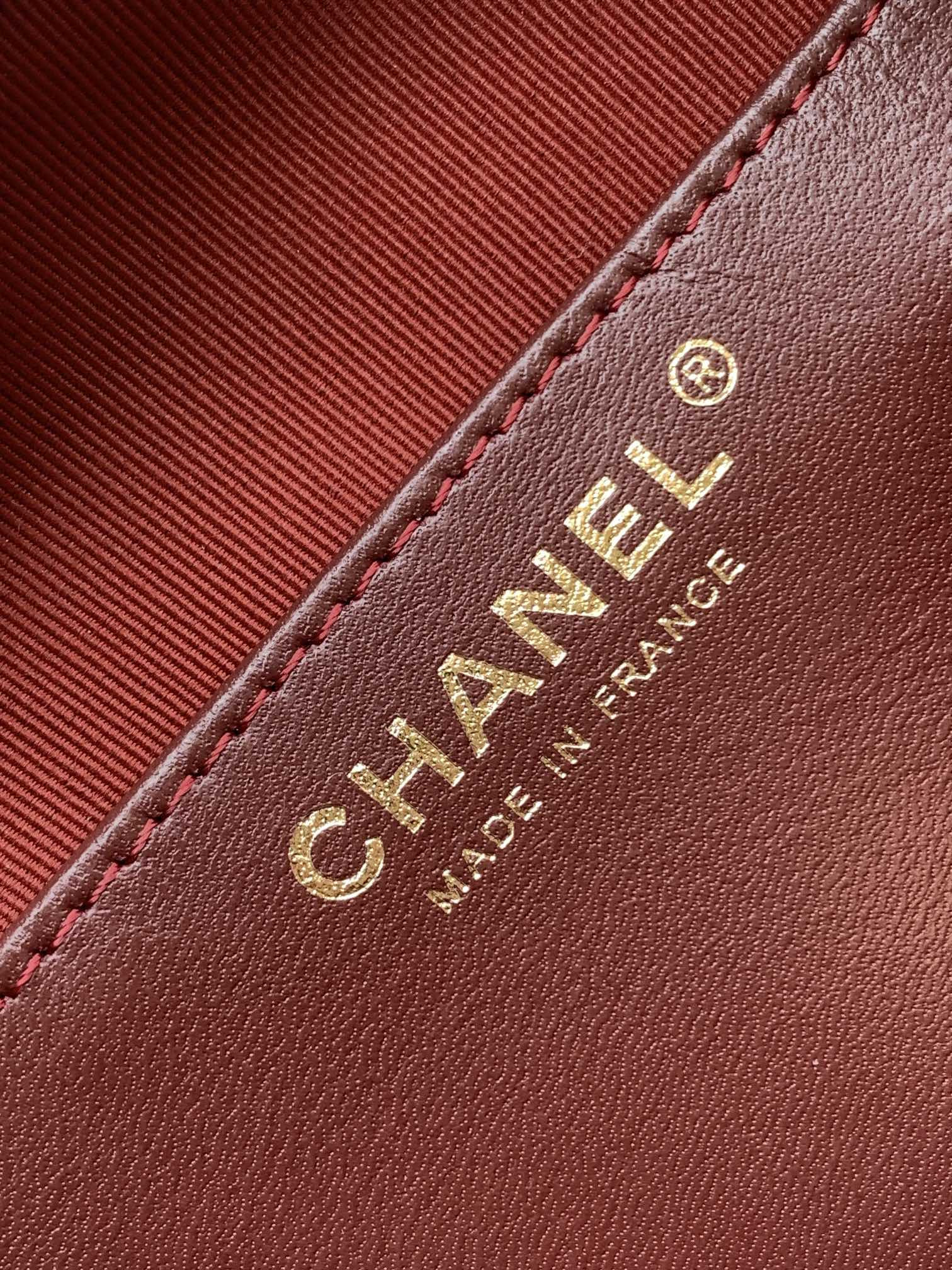 Chanel 22cc Love Bag AS3191 18x16.5x6.5cm